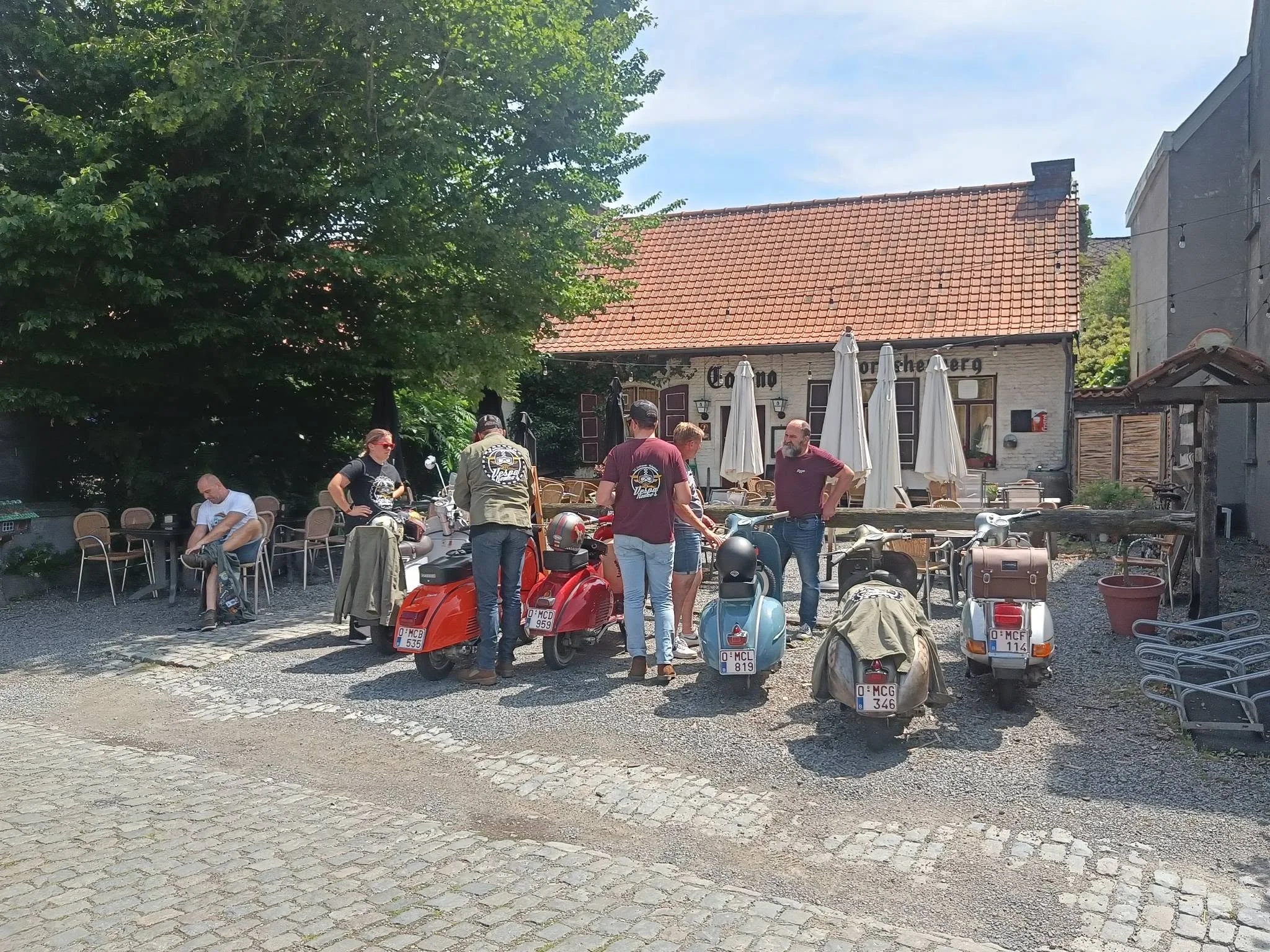 Rideout - Crazy Frog aan het roer 