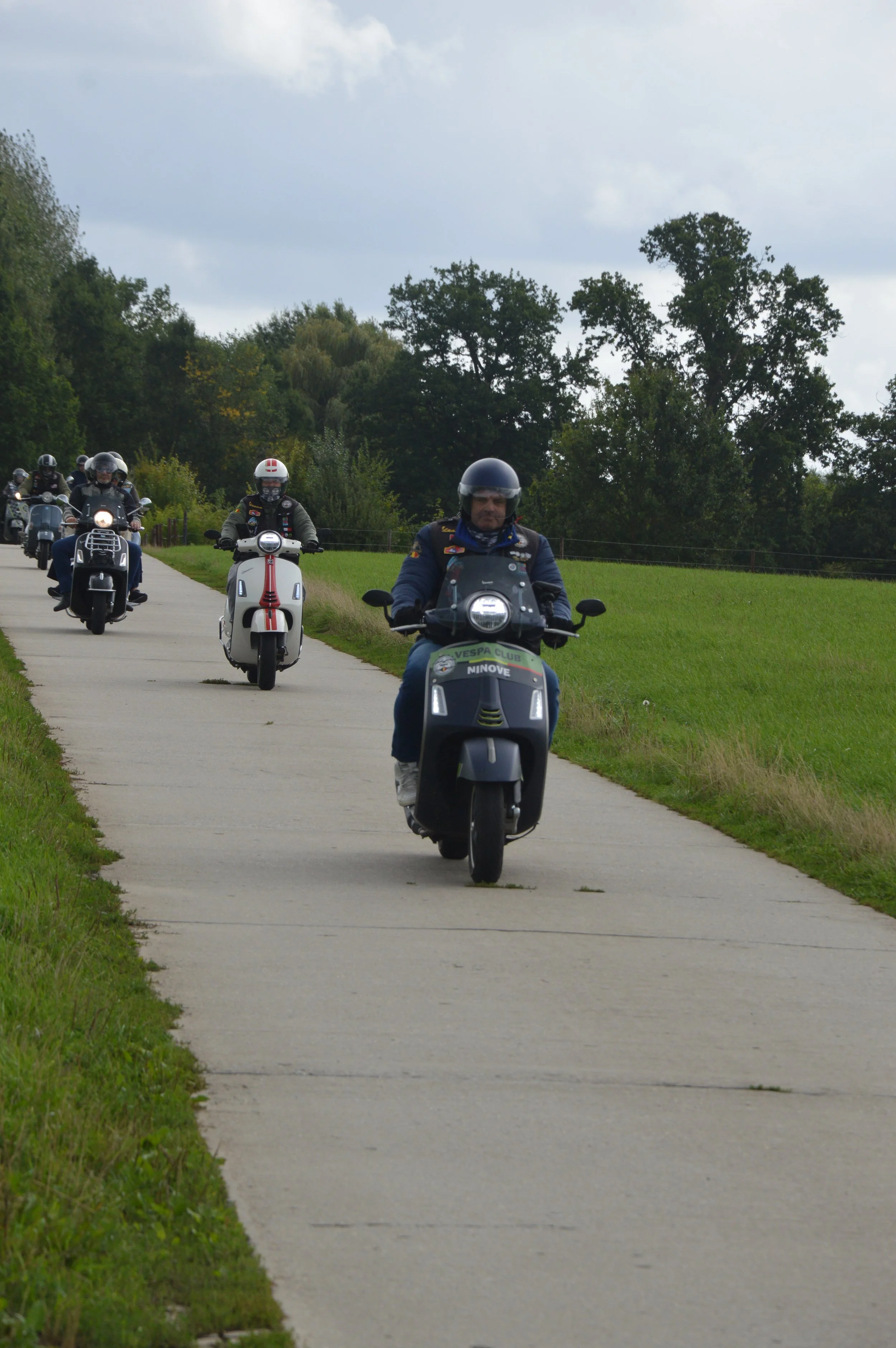 De Romeo's 30-08-26 (687).JPG