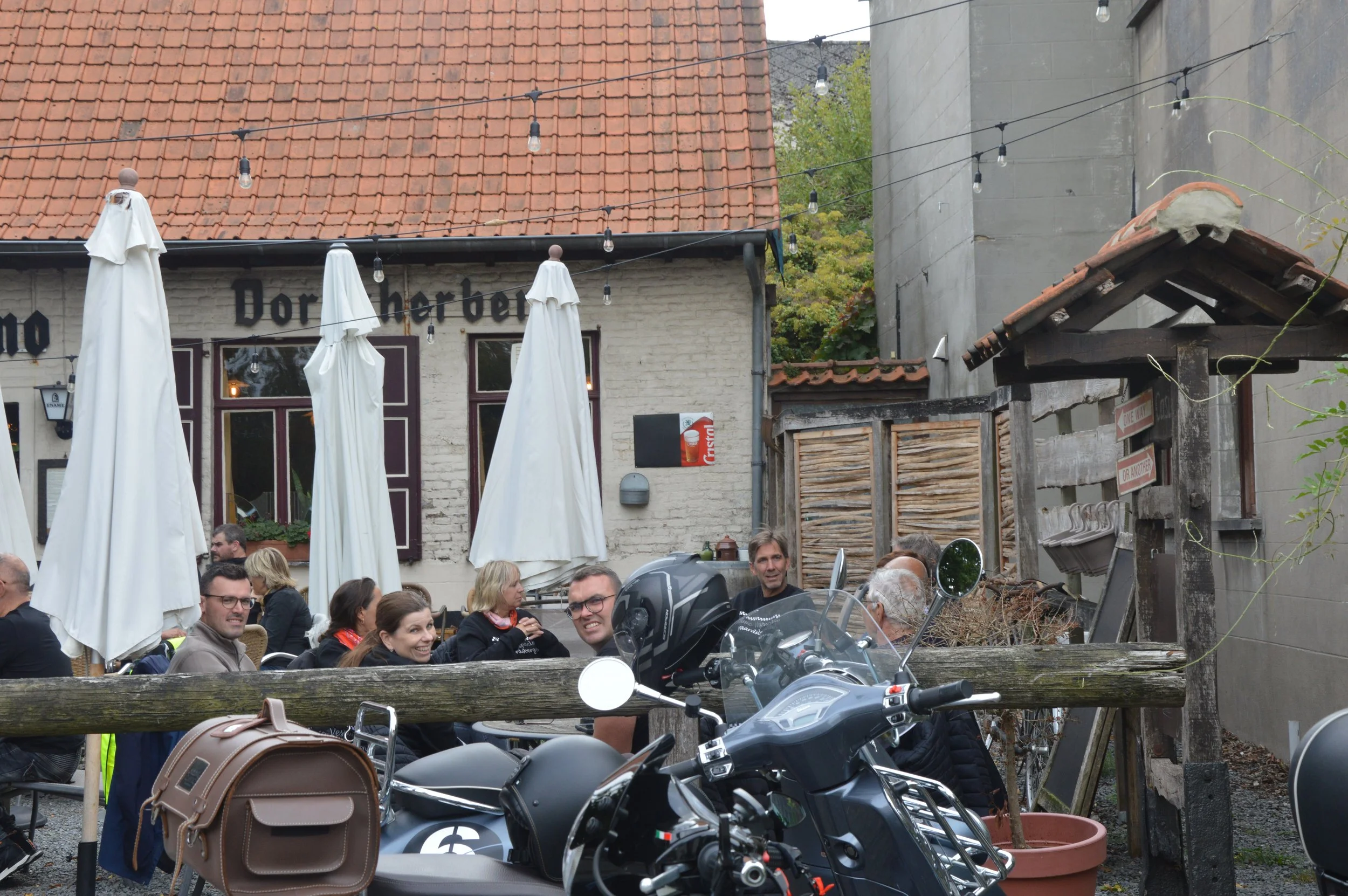De Romeo's 30-08-26 (964).JPG