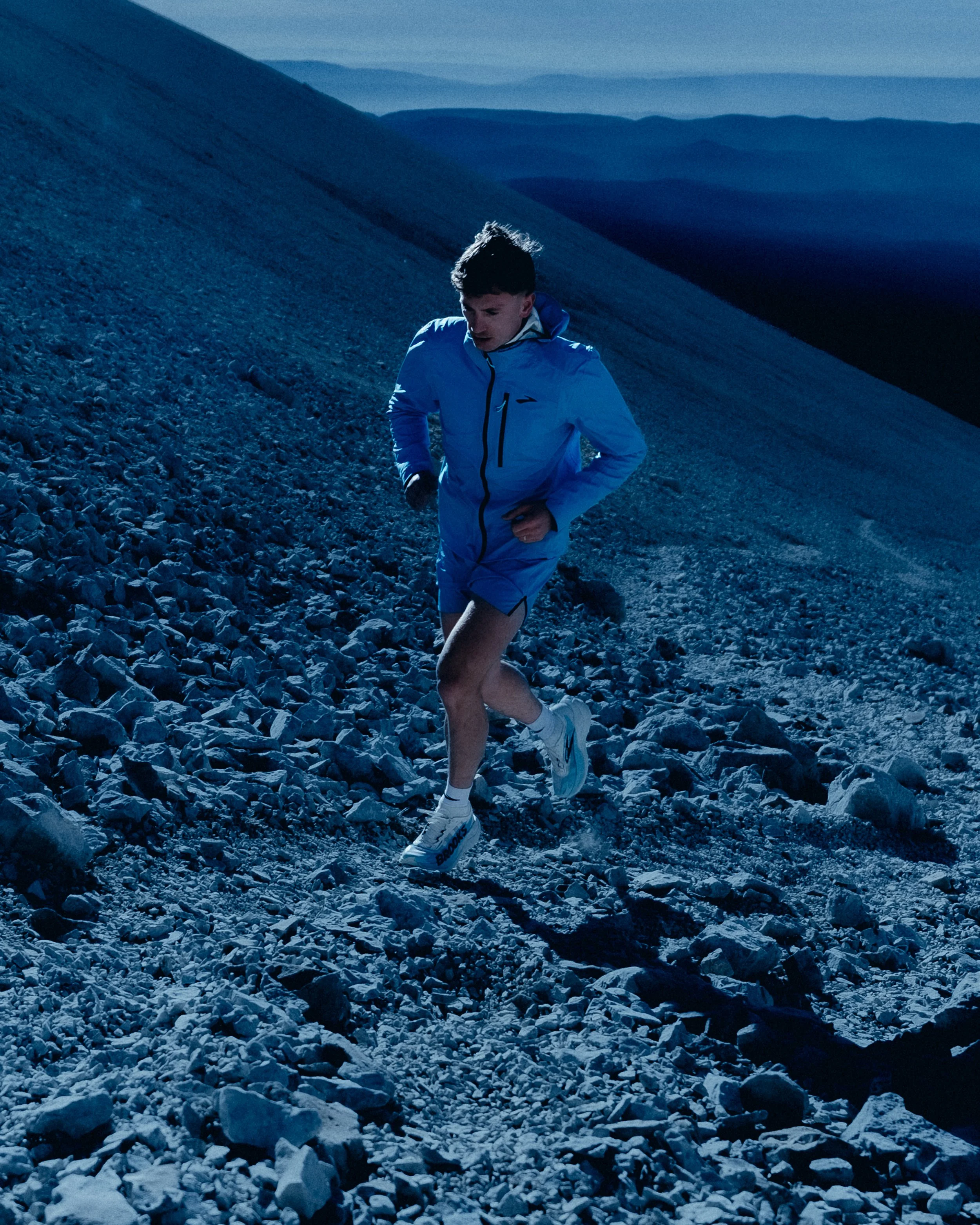 Brooks Blue Thunder-13.jpg