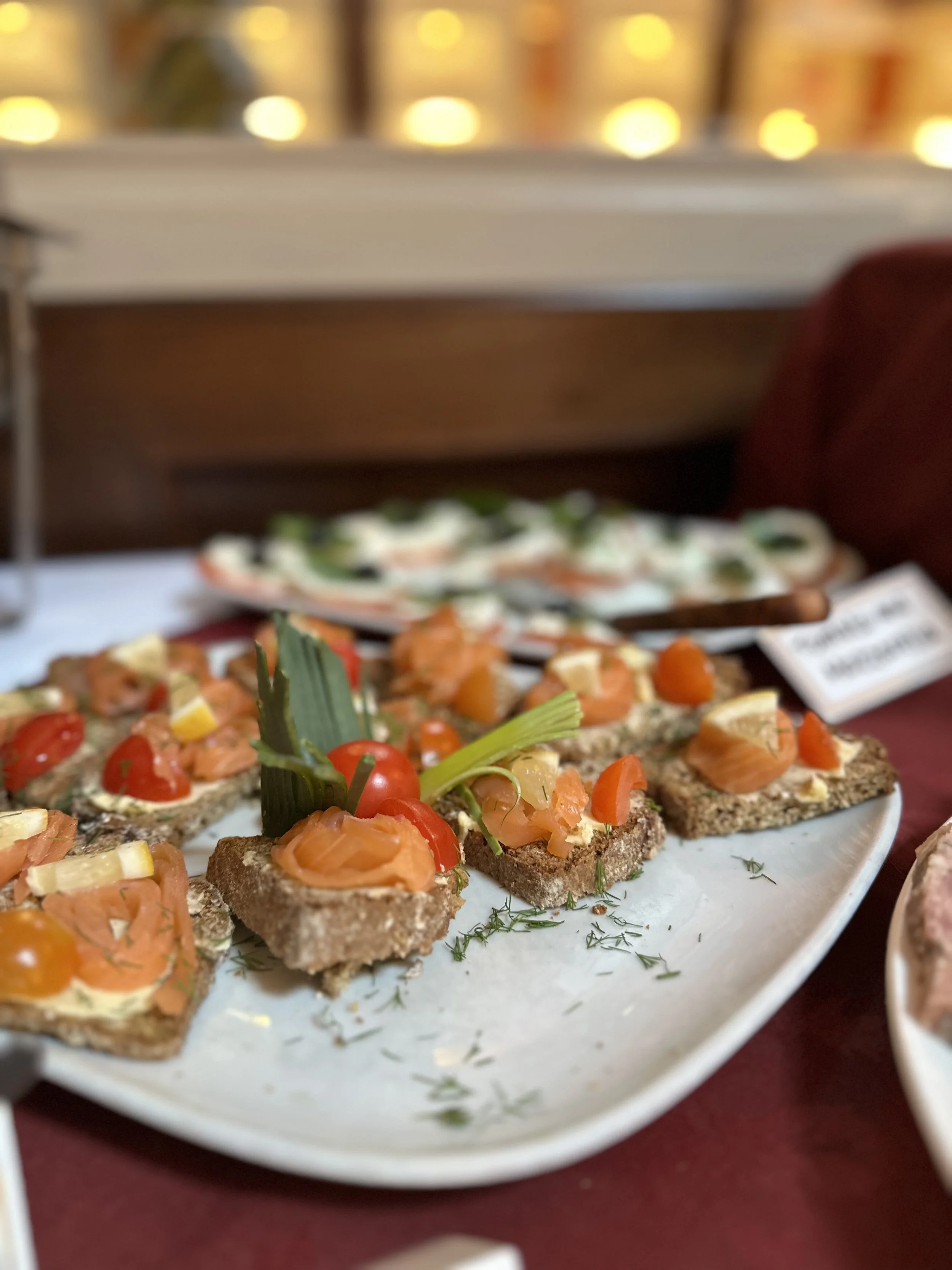 Image of smoked salmon on wheaten bread