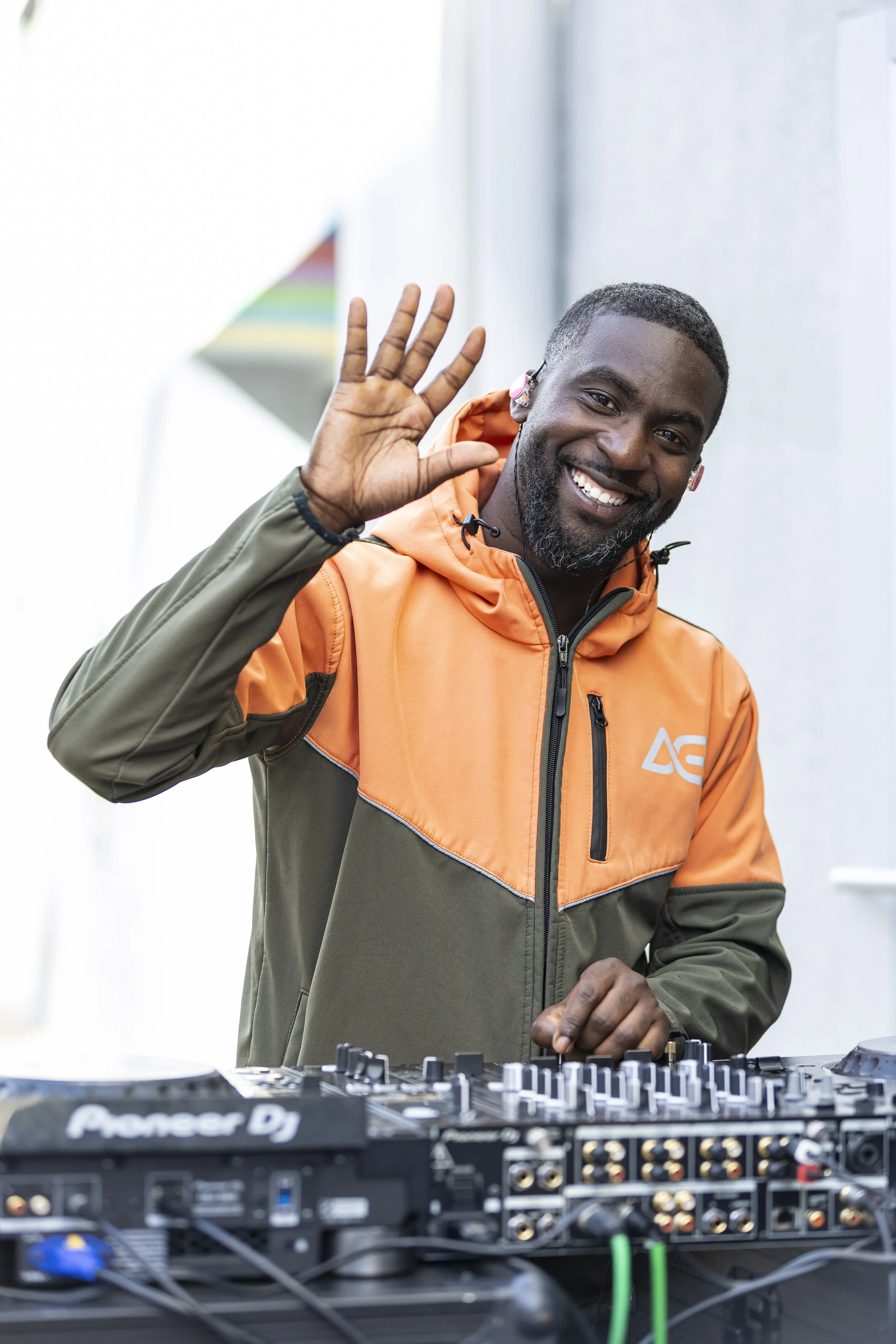 Meet the Broadband Boss: DJ AG