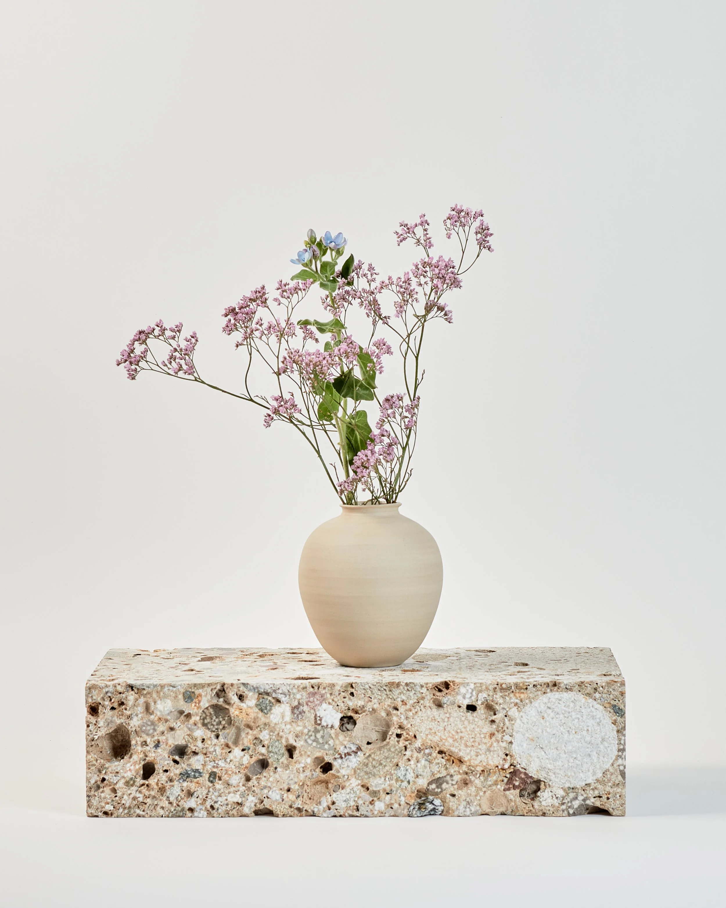 Vase Form I/1 - gedrehte Vase