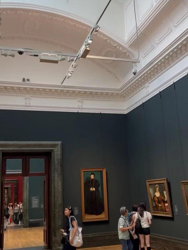 Wonderful to see Holbein&rsquo;s &lsquo;Christina of Denmark&rsquo; now back in the same room as his &lsquo;Ambassadors&rsquo; @nationalgallery

Wonderful, too, to see signed copies of &lsquo;Holbein: Renaissance Master&rsquo; for sale in the NG&rsqu