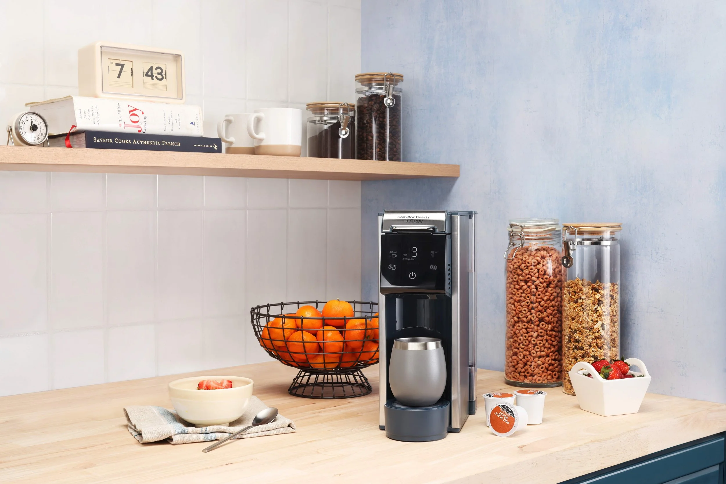 HamiltonBeach_KitchenMakeover_B0GQCBSMVL.jpg