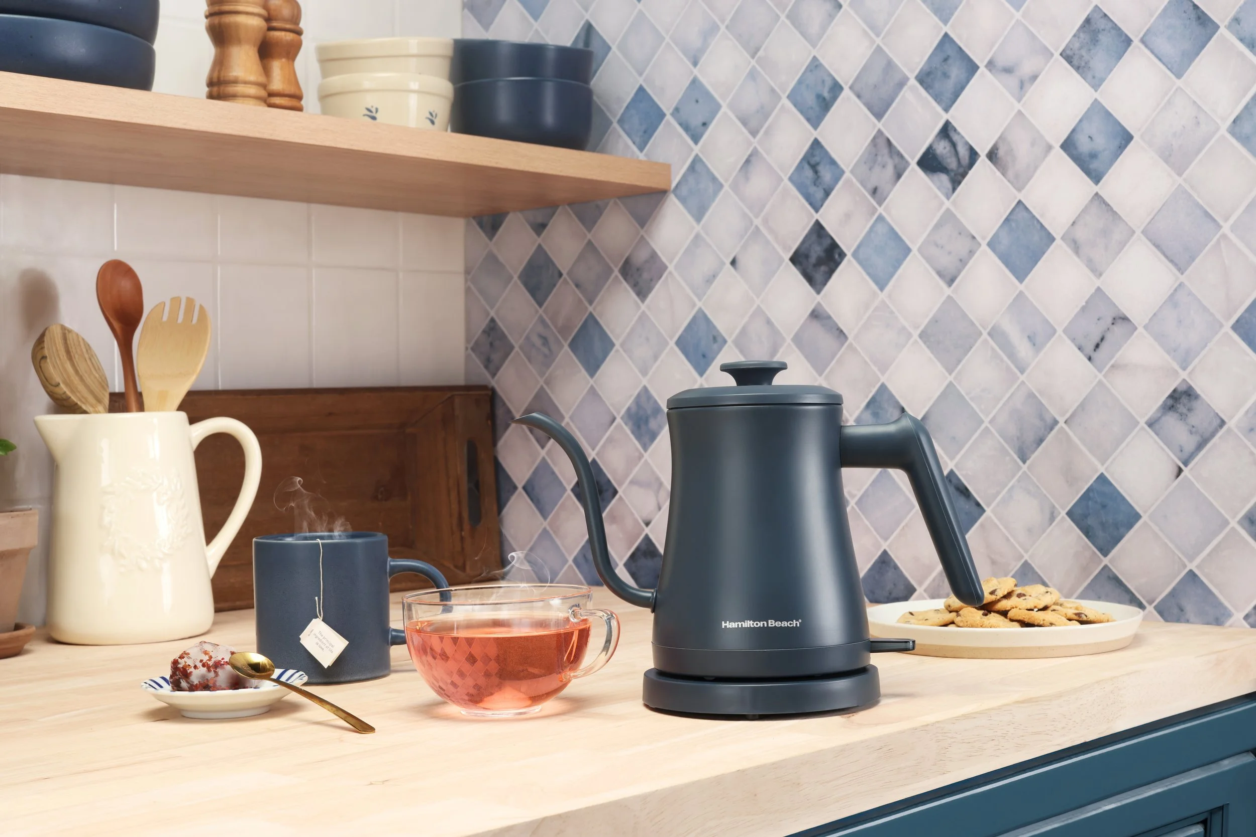 HamiltonBeach_KitchenMakeover_B0GQC7HGXP_2.jpg