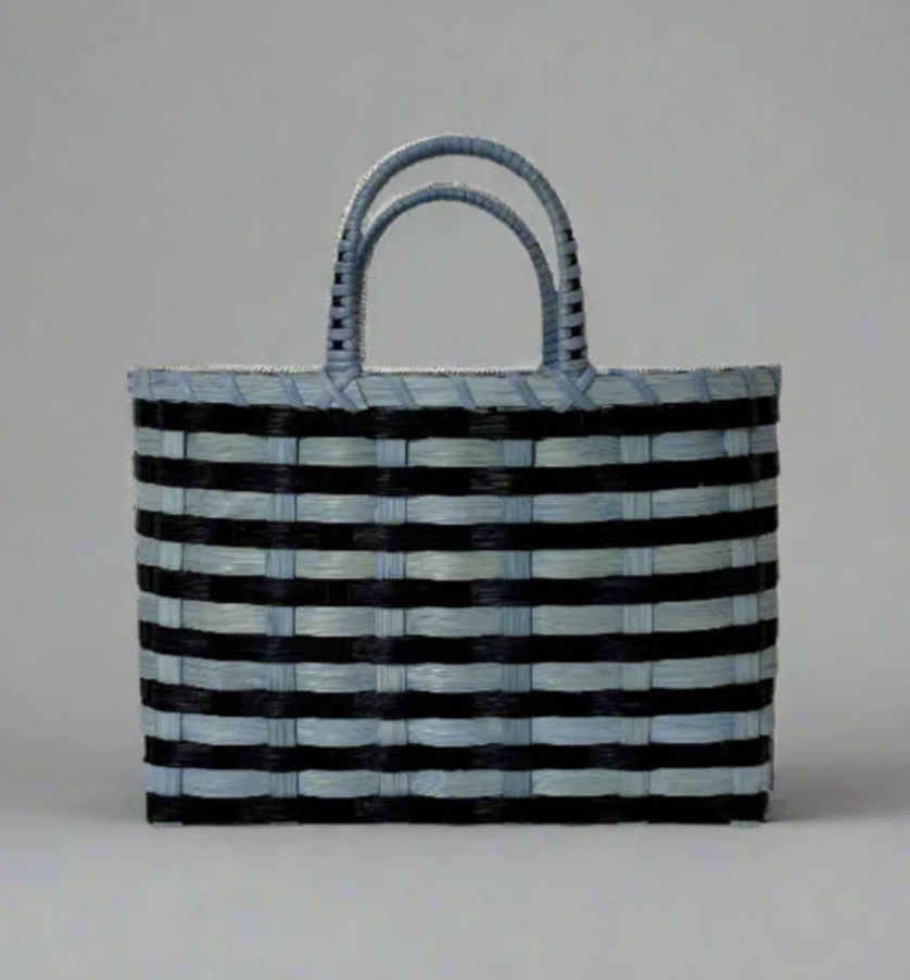 Underwater Weaving: Retro Travel Tote