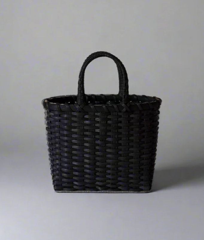 Underwater Weaving: Little Shopper, Midnight