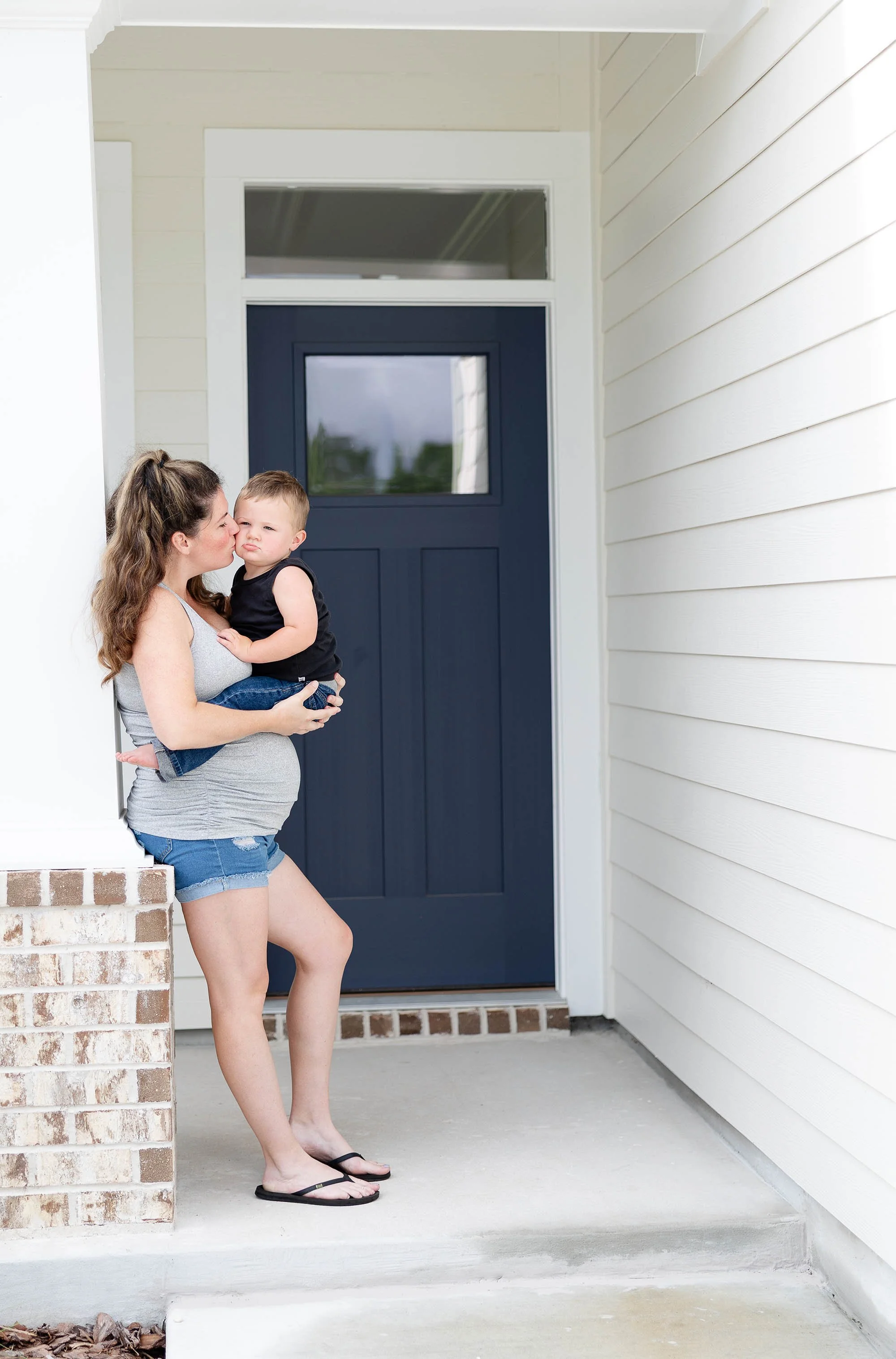 Second-Baby-Maternity-Photos-Home-Central-Florida.jpg