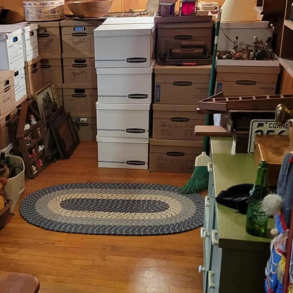 What Happens During an Estate Sale? A Step-by-Step Guide for Families
