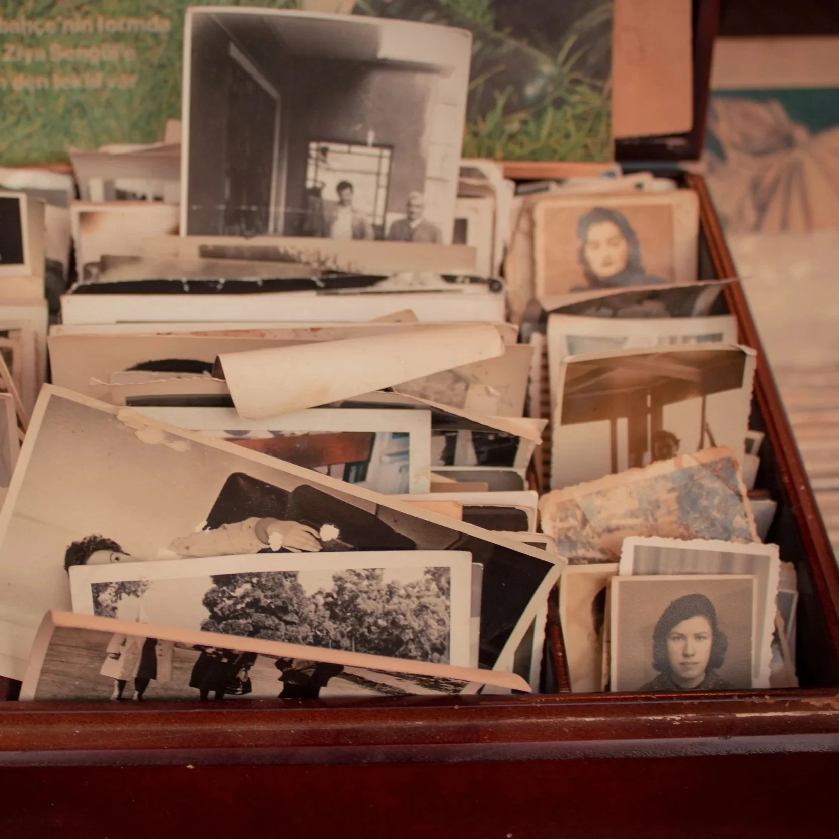 What Should You Keep Before an Estate Sale?