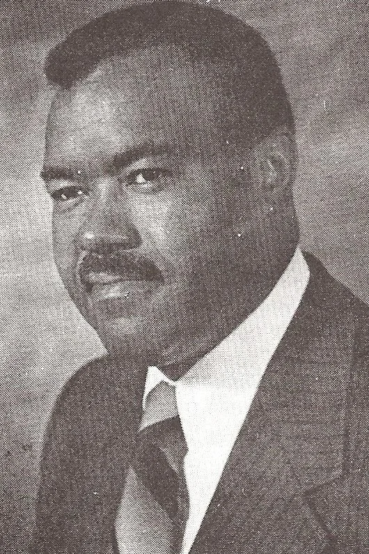 ROB BREWER.jpg