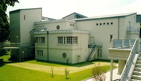 203.jpg