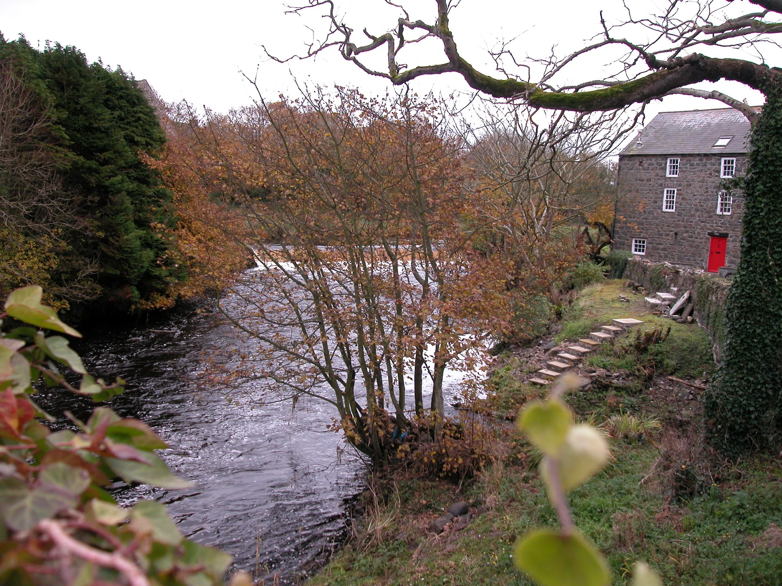 River Bush from Bushmills b.JPG