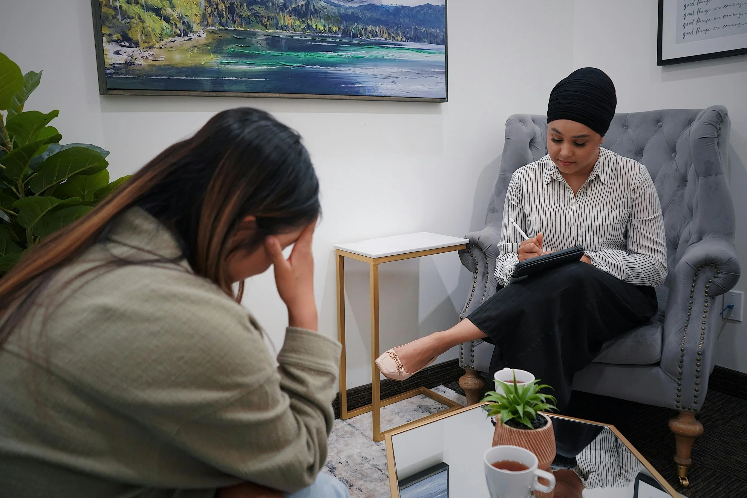 Evalutaions for Immigration in Los Angeles, CA - bilingual therapist
