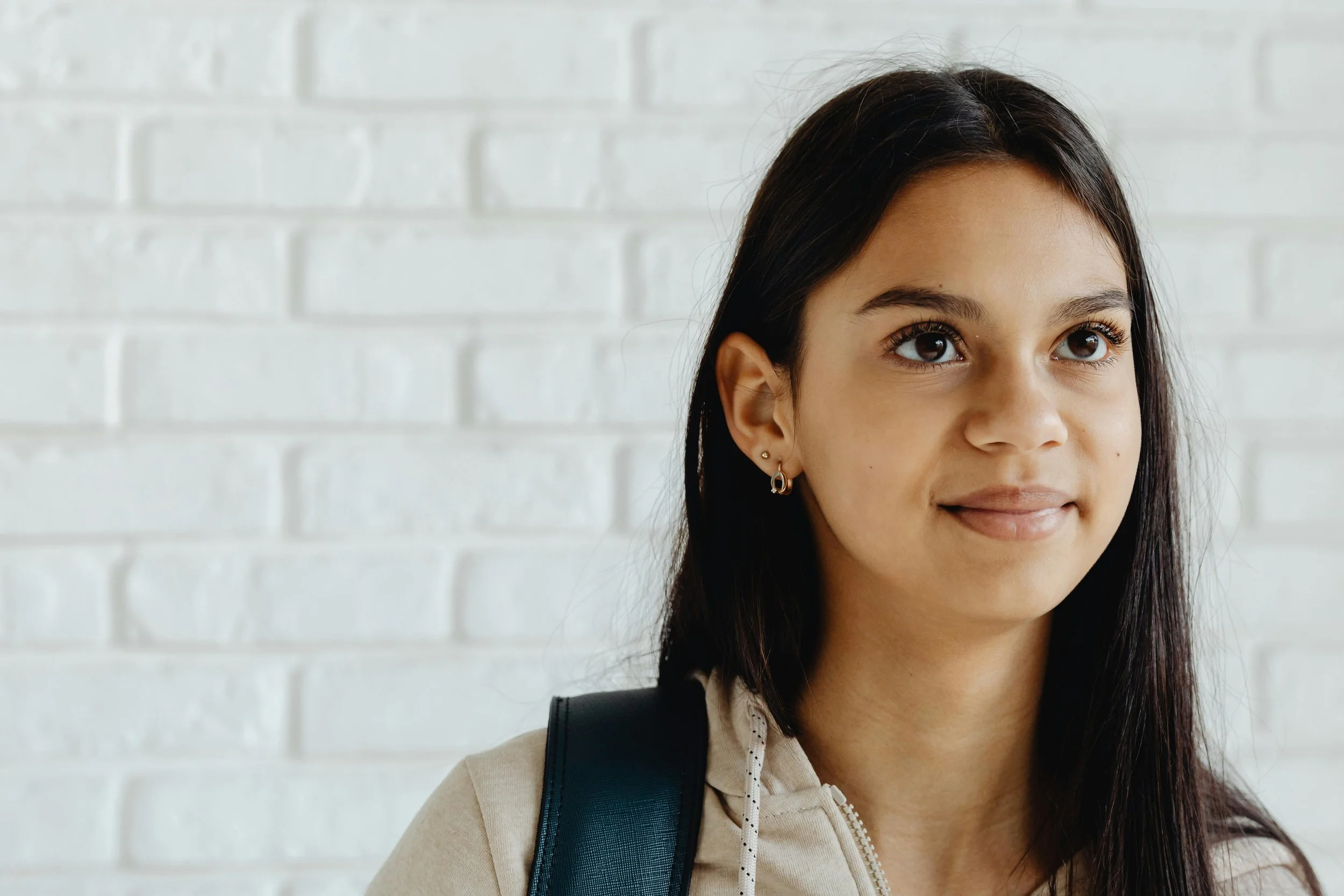 Adolescent therapist Bay Area bilingual