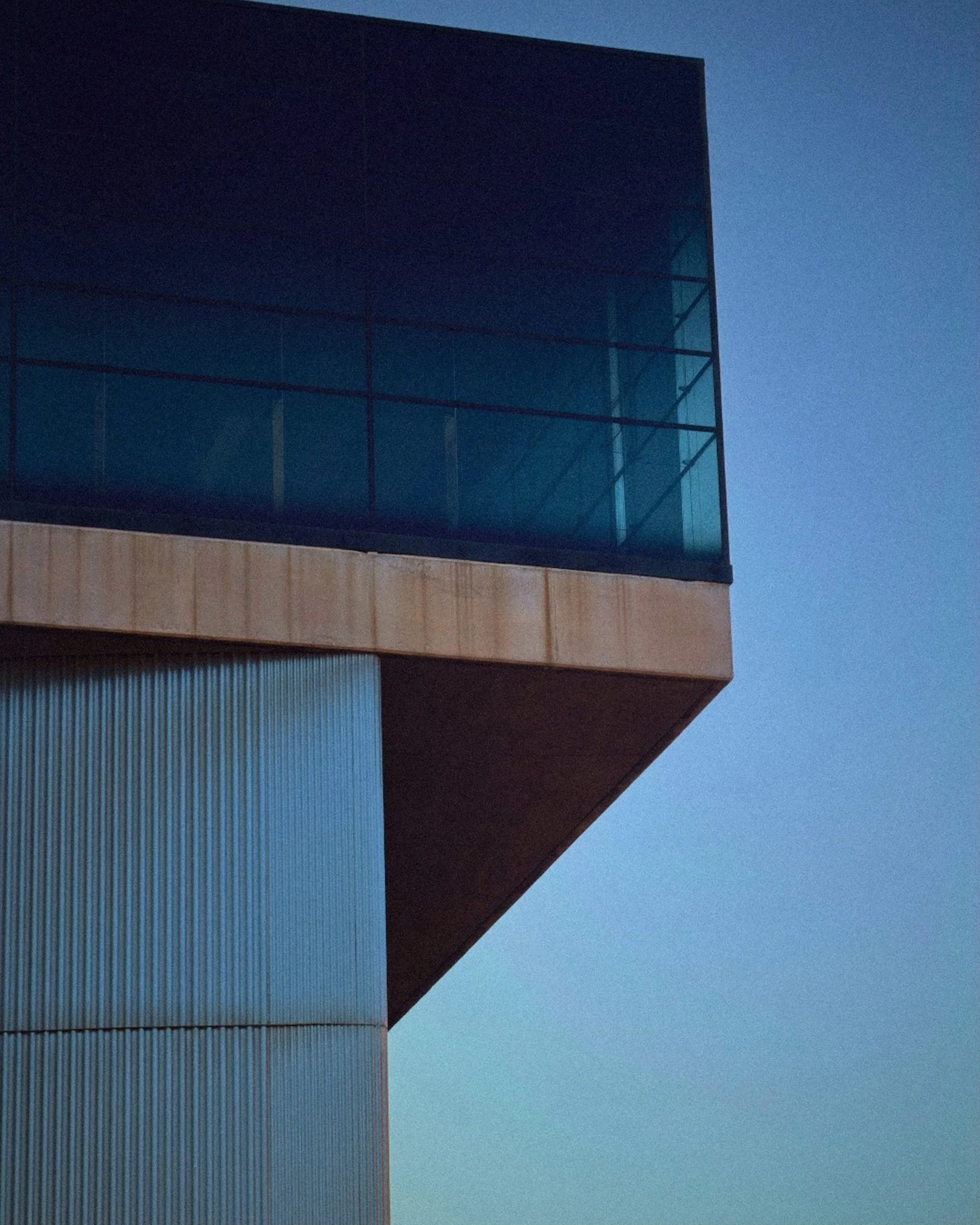 Acropolis+Museum+corner+against+blue+sky.jpg