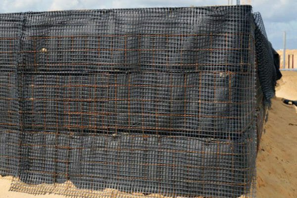 I-4_TempWall-G_767-600x400.jpg