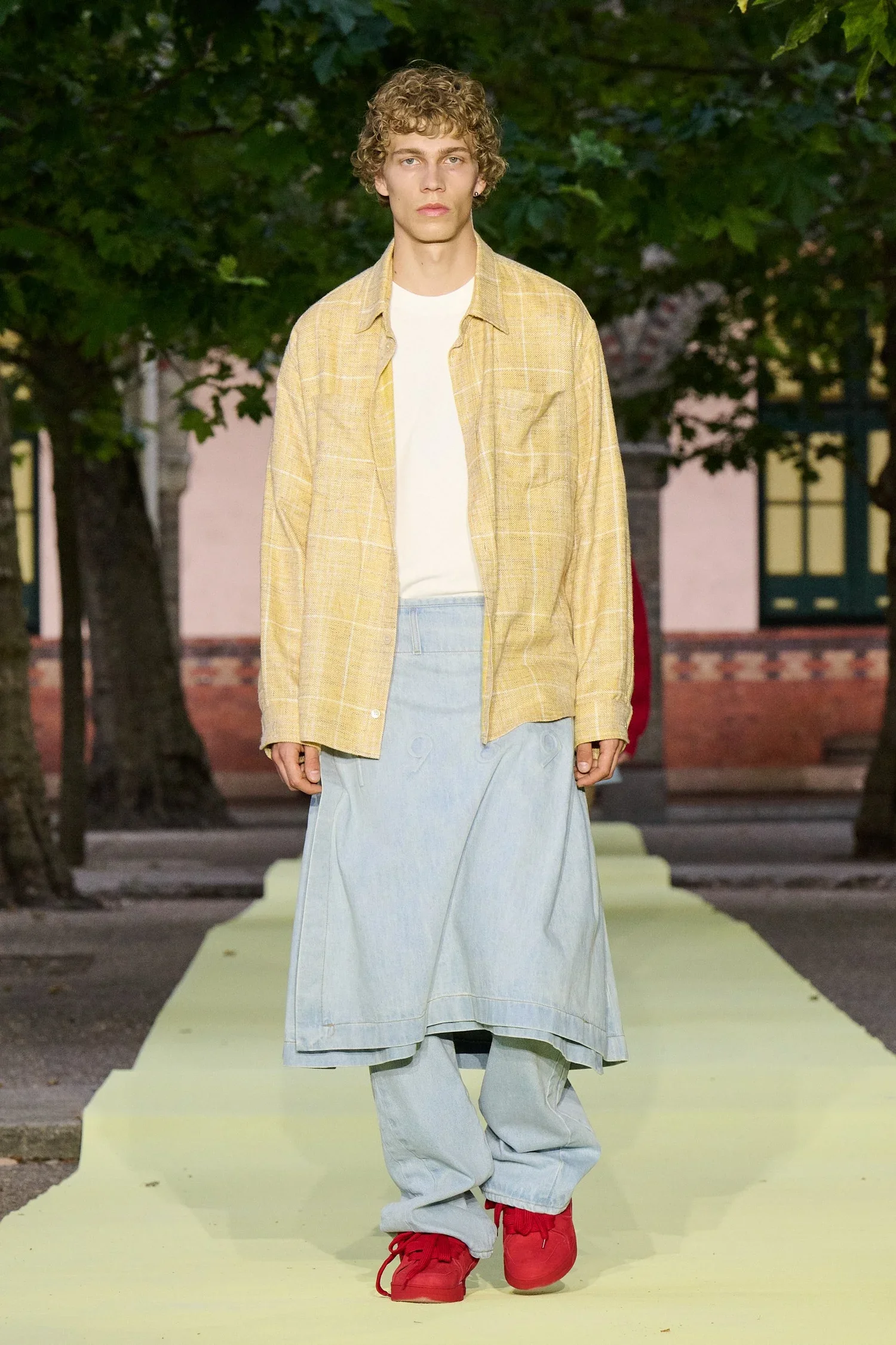 1989_RUNWAY_LOOKS_CCC+4.webp