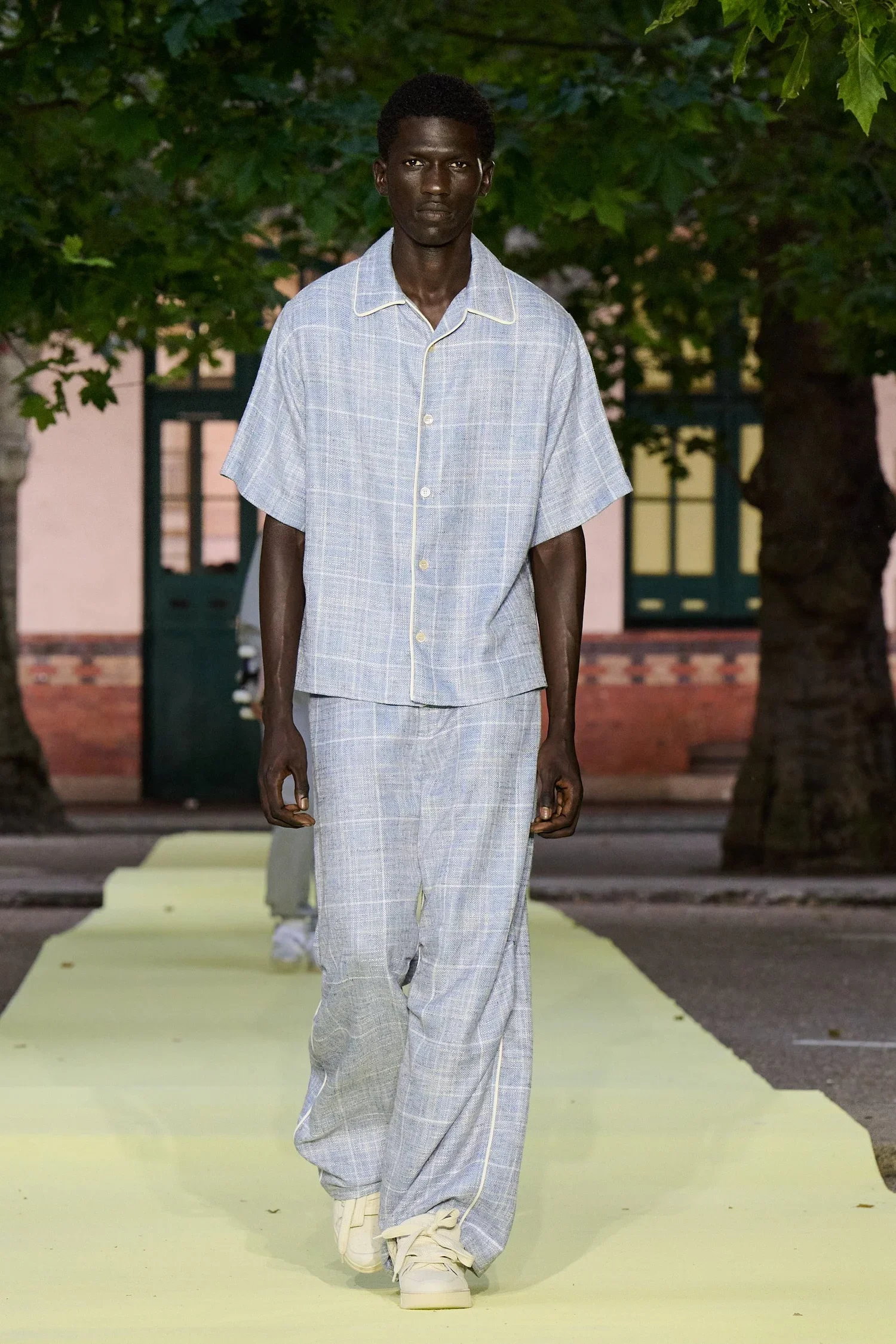 1989_RUNWAY_LOOKS_CCC+7.webp
