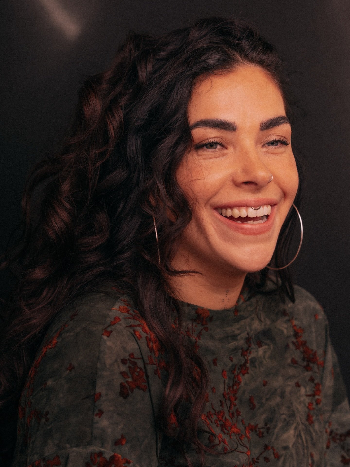 Your visibility is your power. Show up fully. Not filtered, not diluted.

De beelden die we schieten worden geen standaard profielfoto. Deze beelden gaan je business vooruit helpen! 🔥

Stuur me een bericht als je hier klaar voor bent! 🫶🏼

#busines