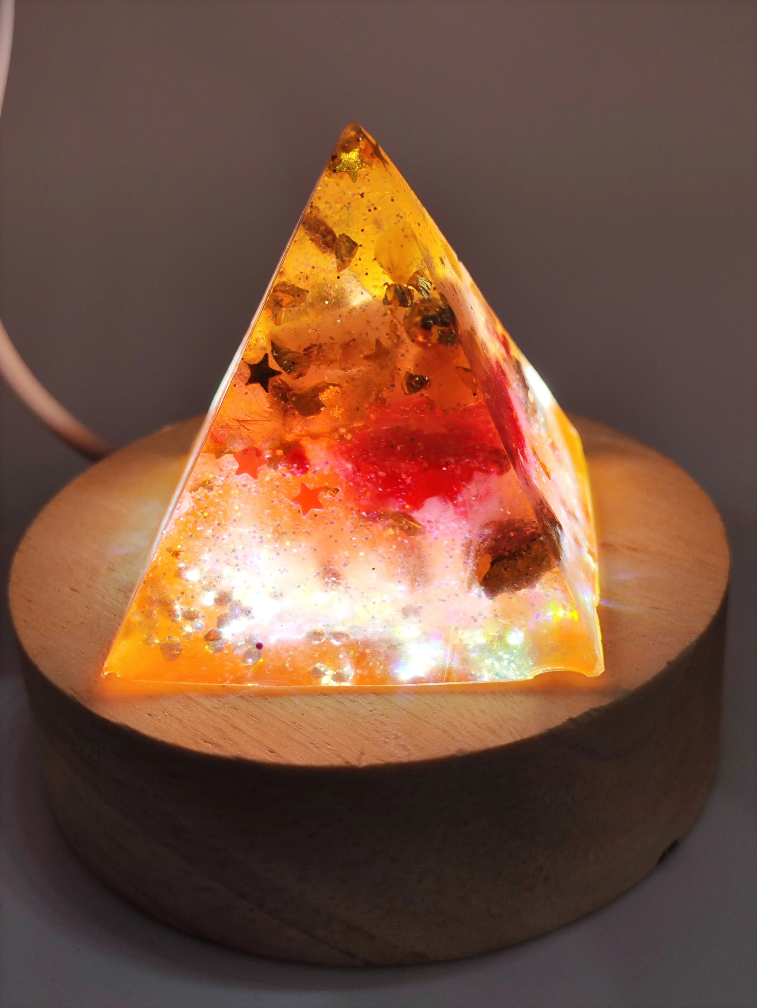 Orgonite pyramide energie yang