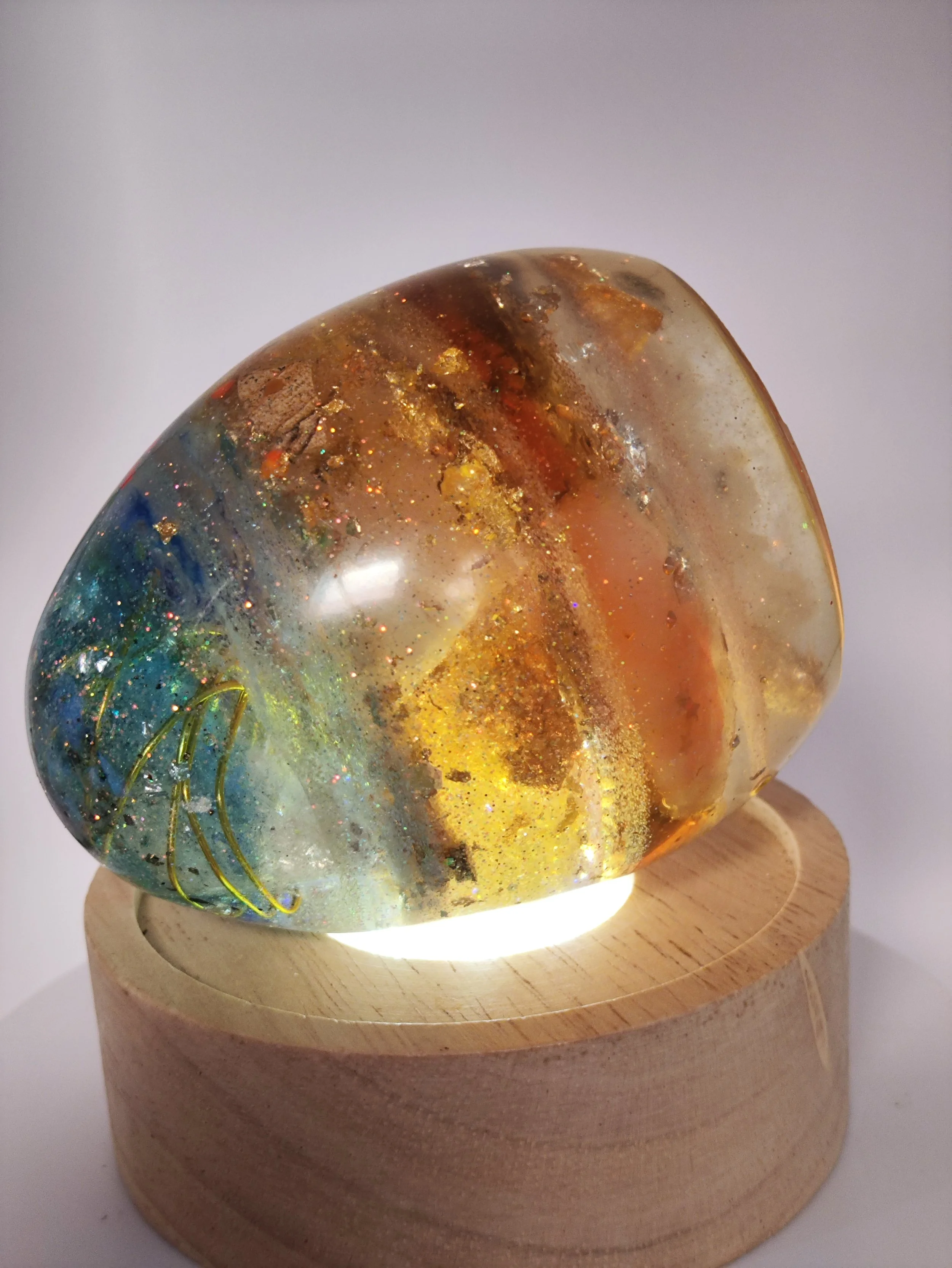 Oeuf orgonite pour calmer le mental (Copy)