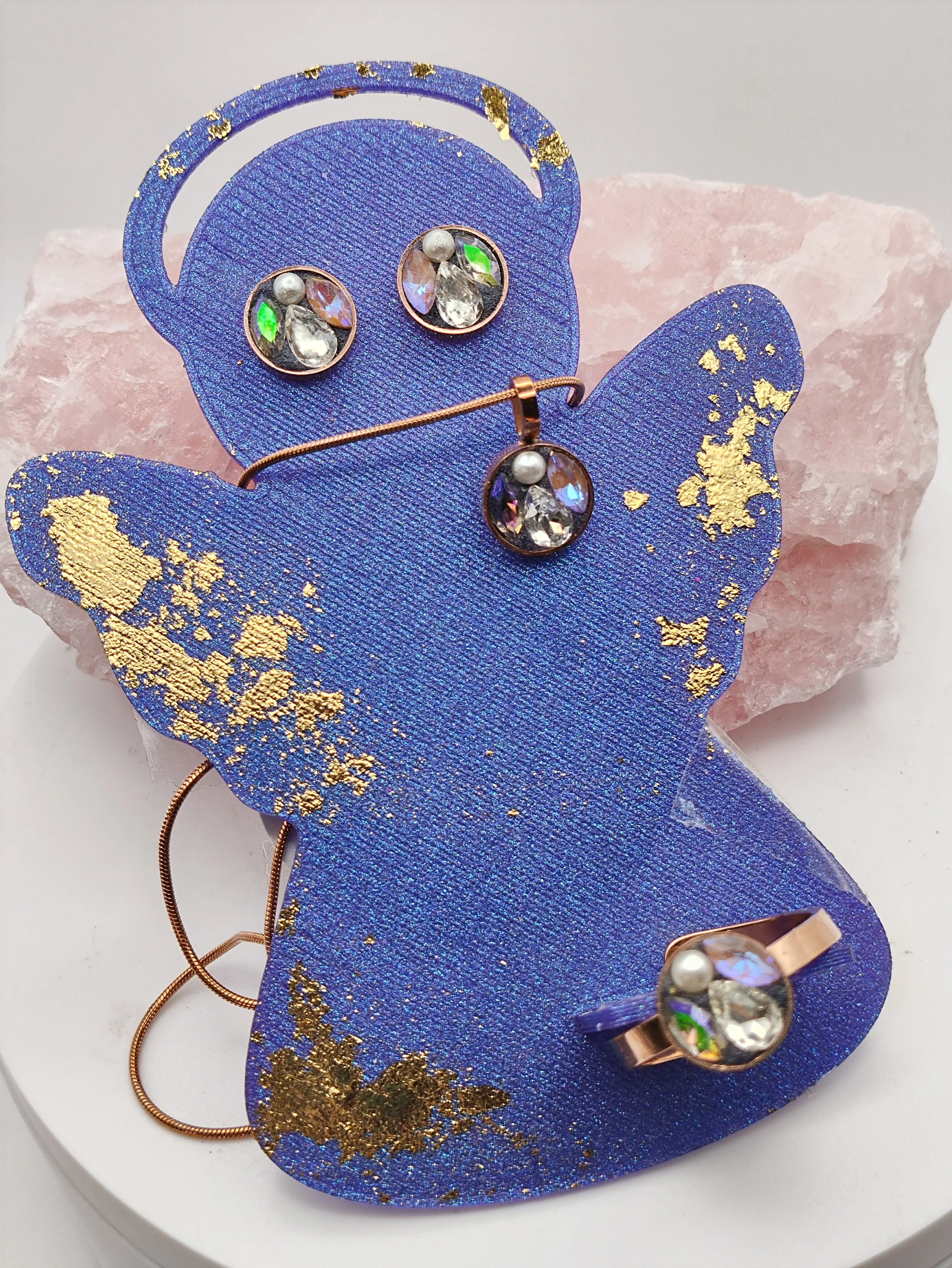 Ange Pendentif , chaine et bague ajustable boucles d oreille micromosaique plaqué or rose18k