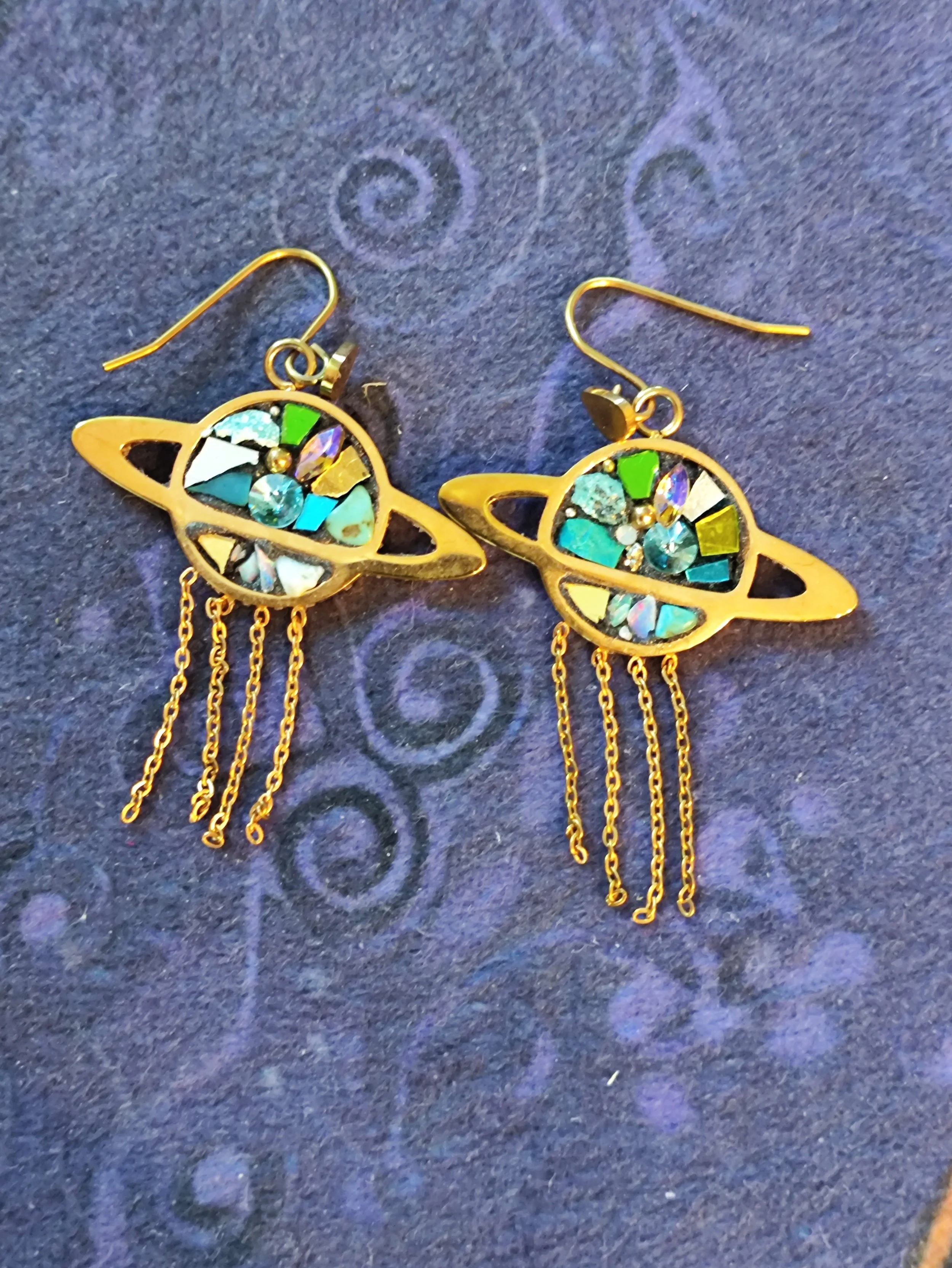 Planetes Boucles elegantes en plaqué rhodium avec pendentif or plaqué 18k