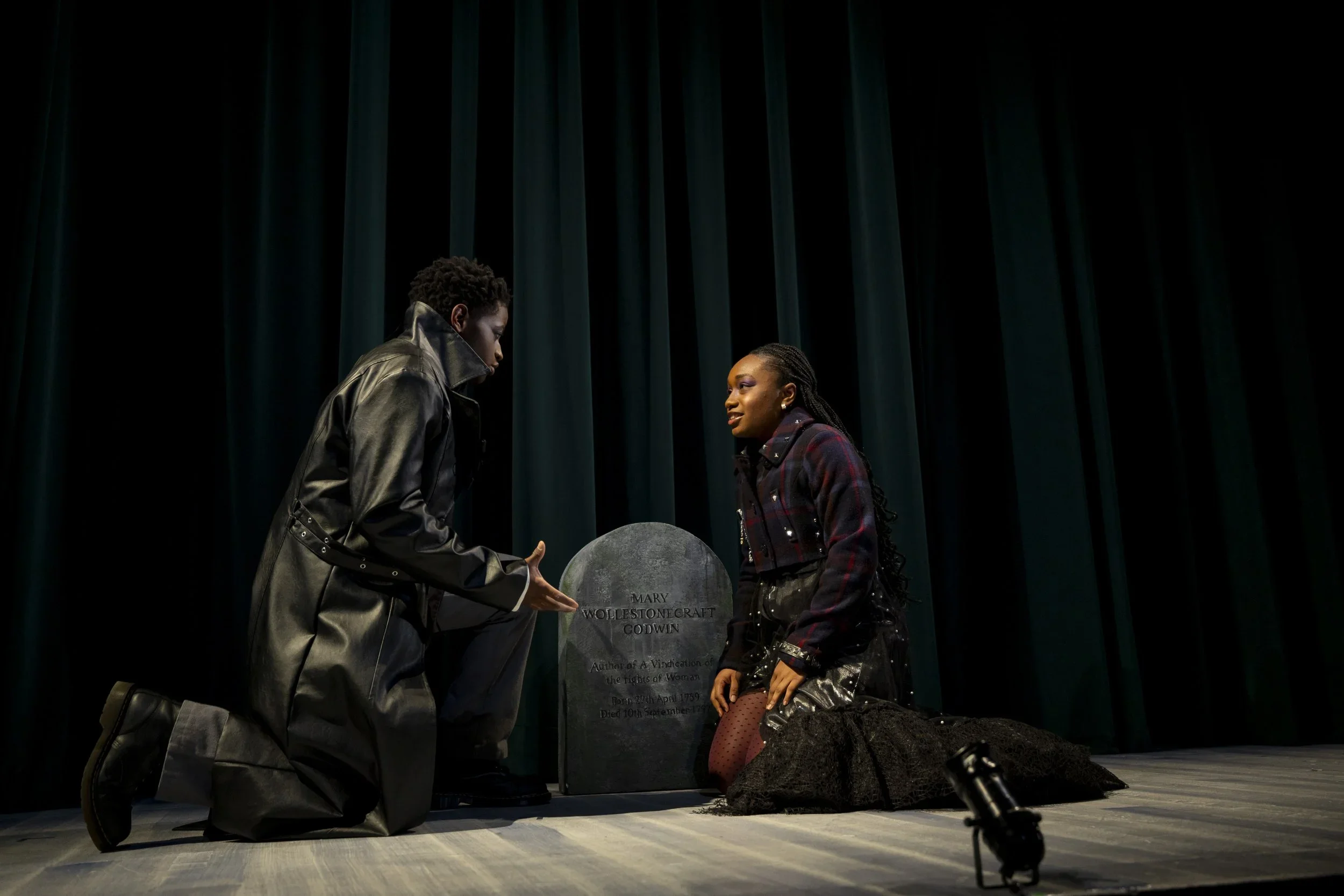 2024_11_18+Theater_Frankenstein_OCM_0647.webp