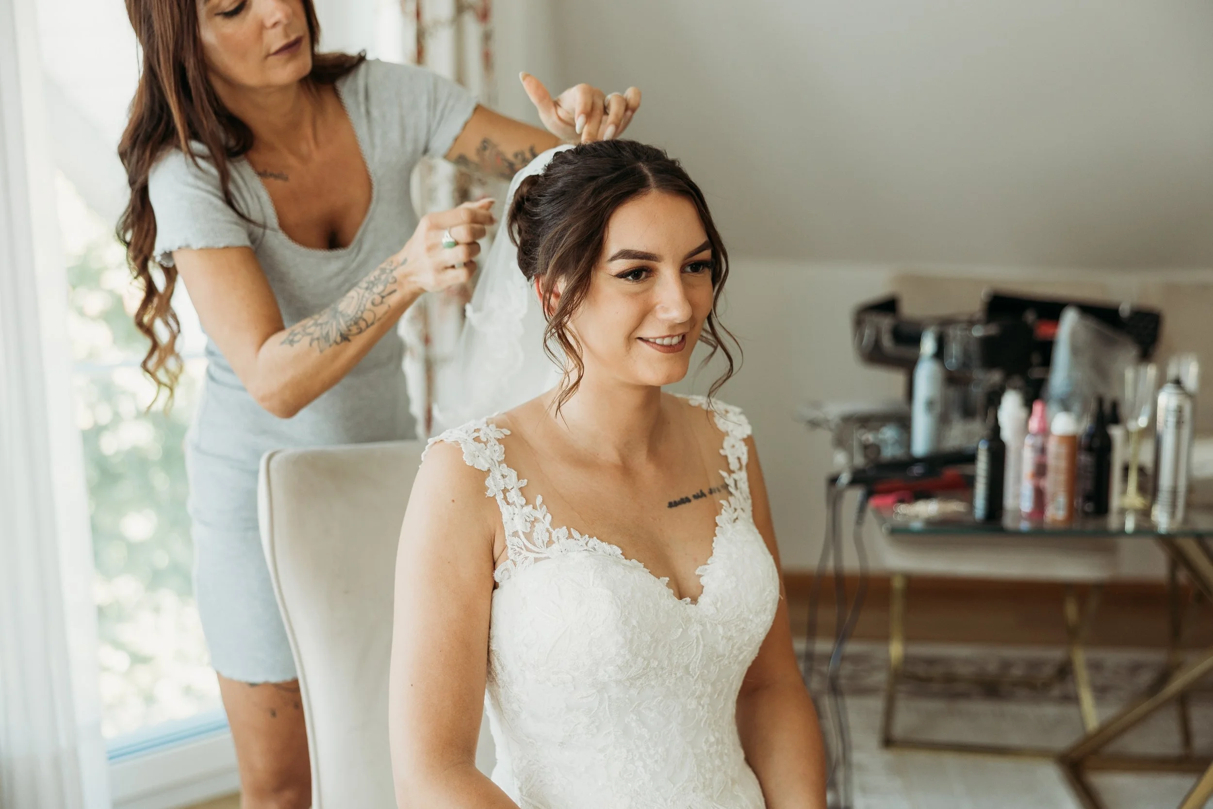 Vom Pyjama zum Hochzeitskleid: 15 Tipps für ein zauberhaftes Getting Ready bei der Hochzeit
