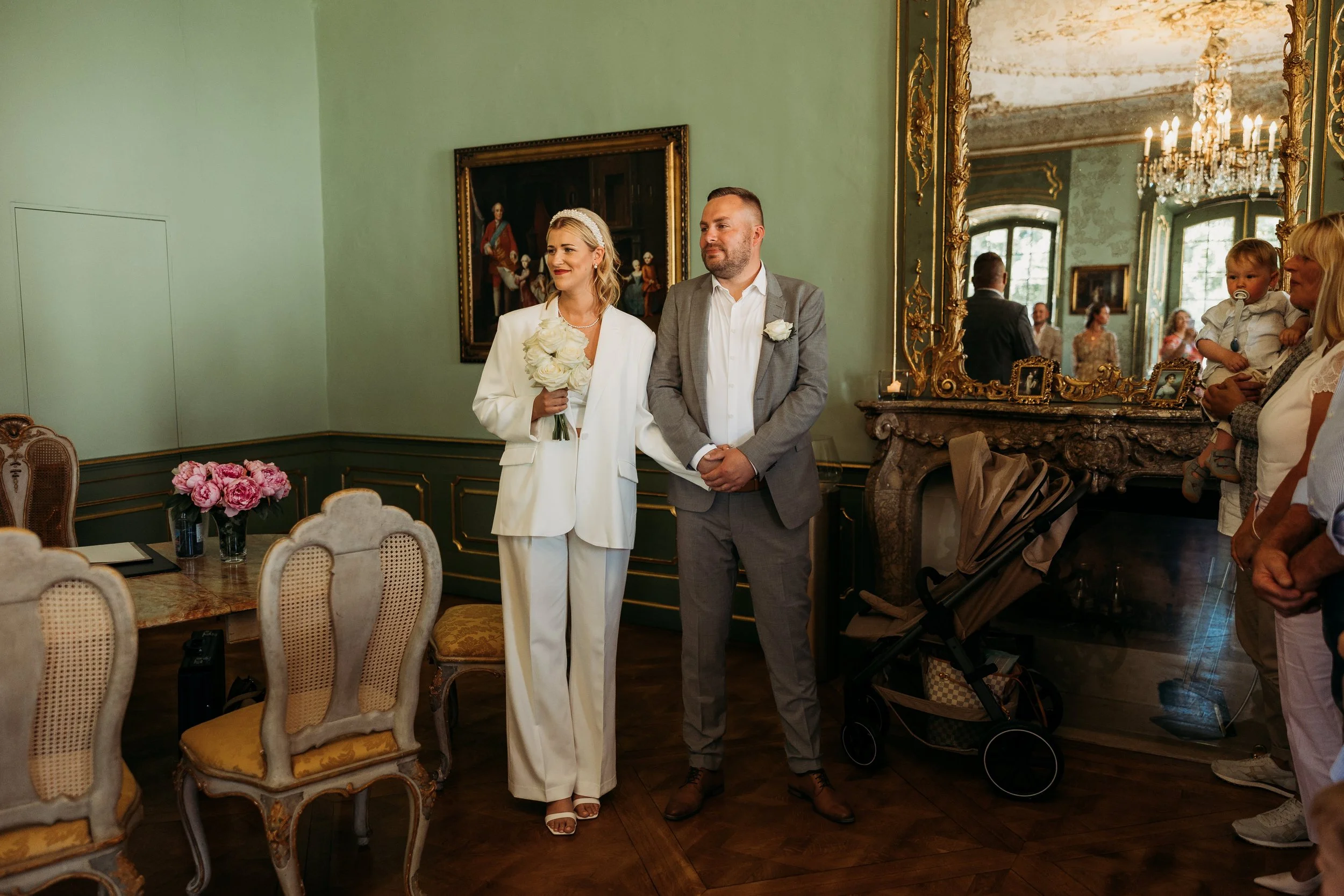 Brautpaar im Standesamt Schloss Braunshardt
