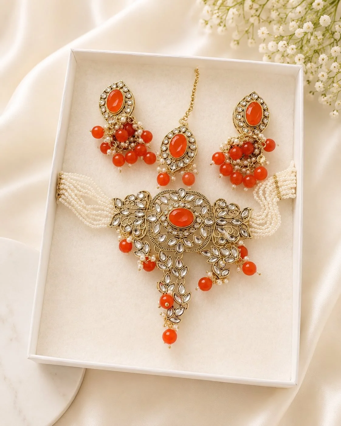Elegance with a touch of tradition ✨💚
The perfect statement set for your festive and wedding looks 💫
Available now at Nanki&rsquo;s Collection 💕

#NankisCollection #TraditionalJewelry #IndianJewelry #DesiFashion #ethnicstyle