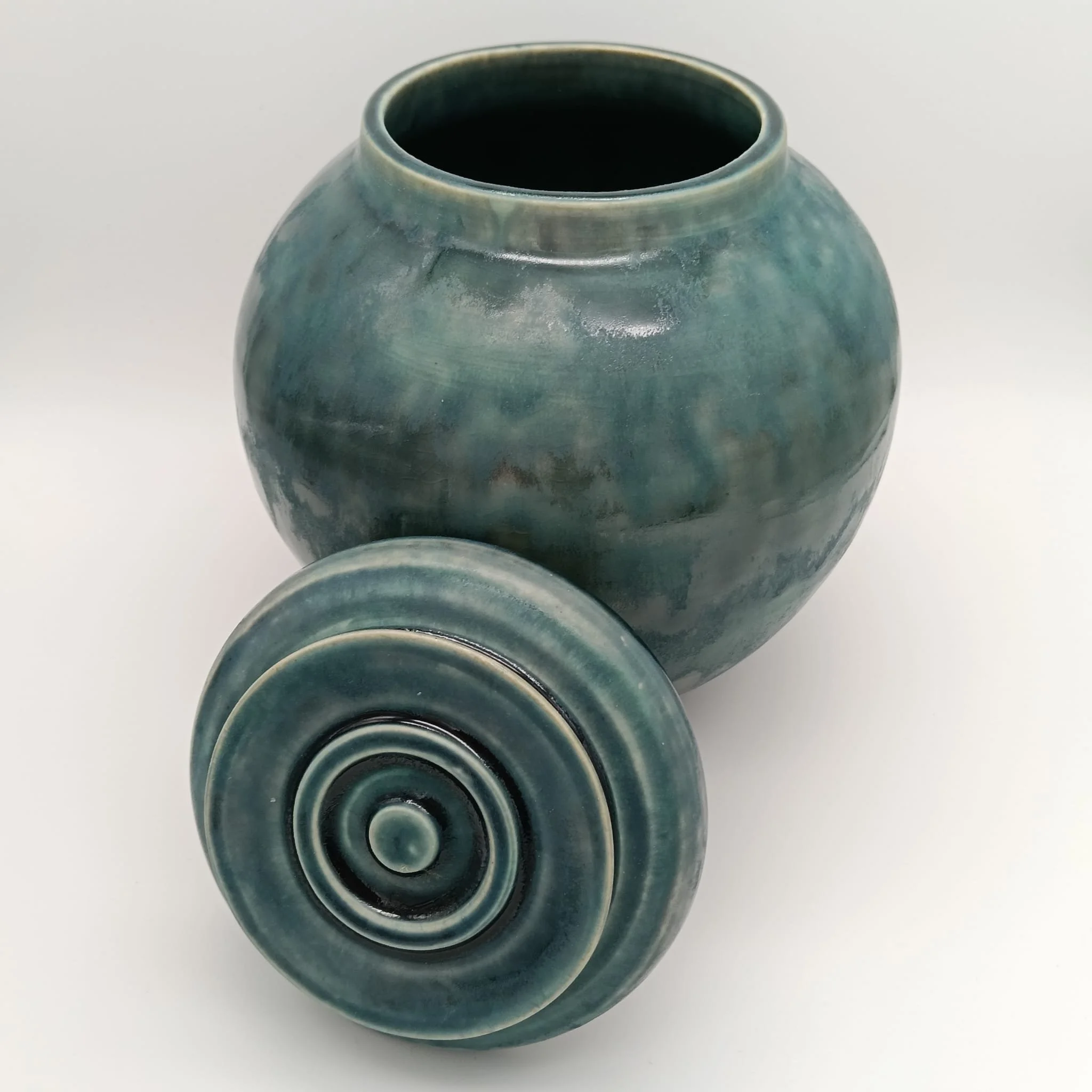 Jade / Cosmos Concentric Lid Jar. Stoneware. Height: 16.5 cm