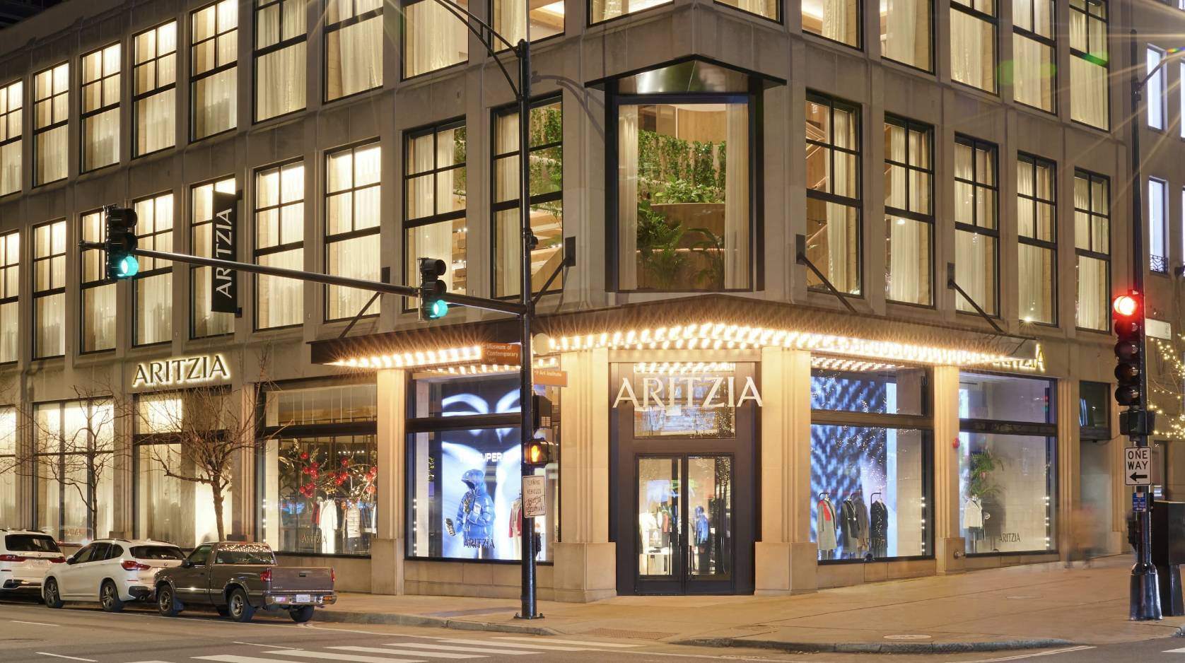Aritzia.png