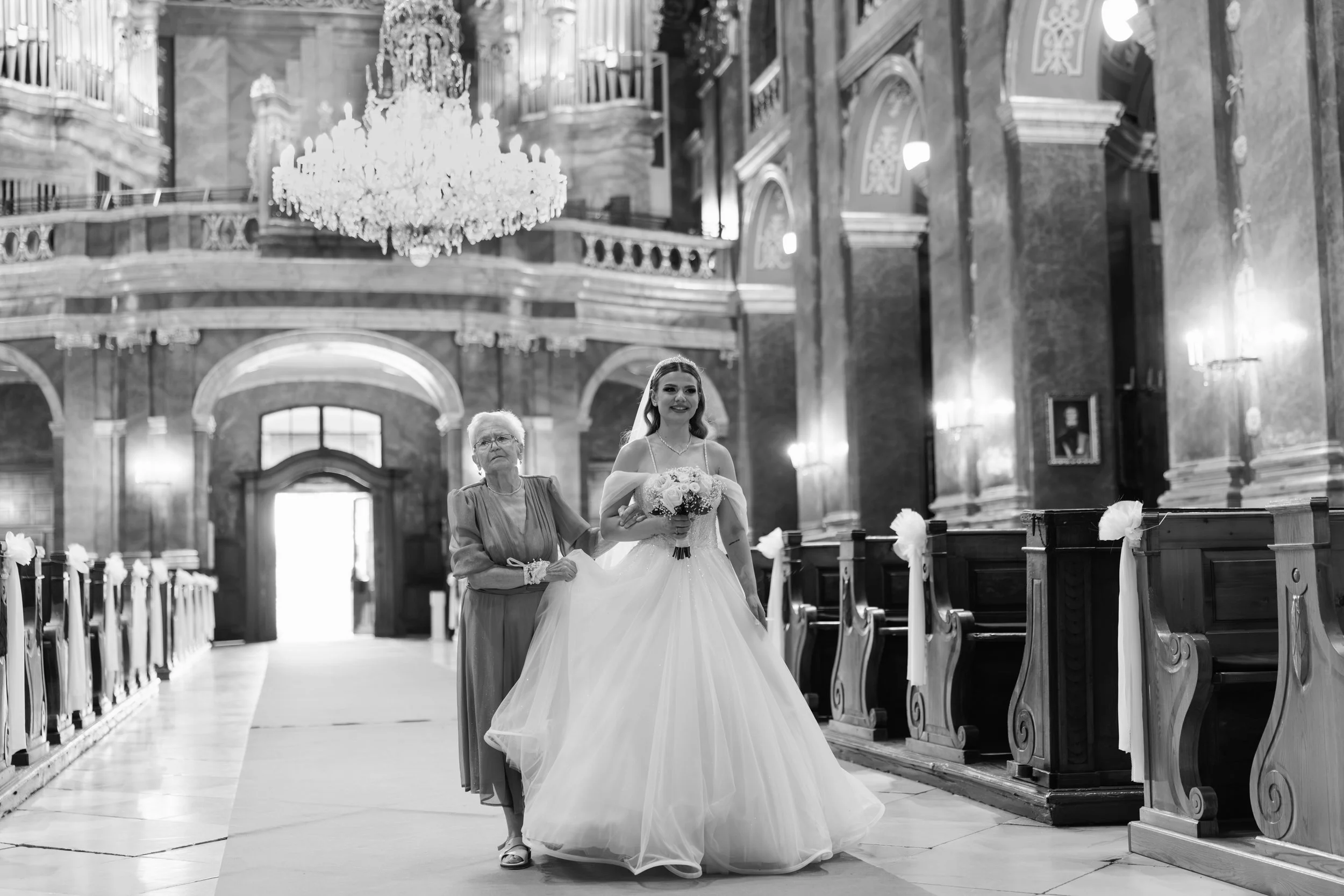 jenni-erik-sneakpeek-21.jpg