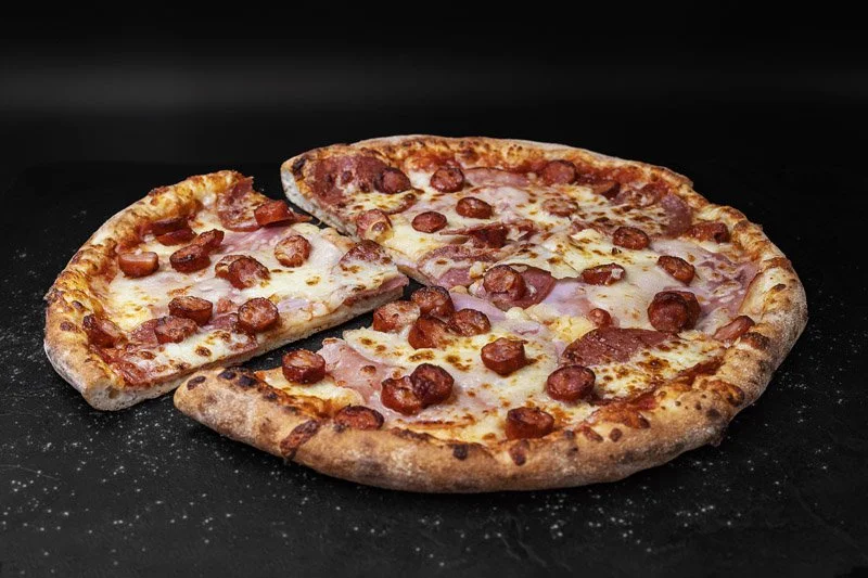 Pizze carnivora
