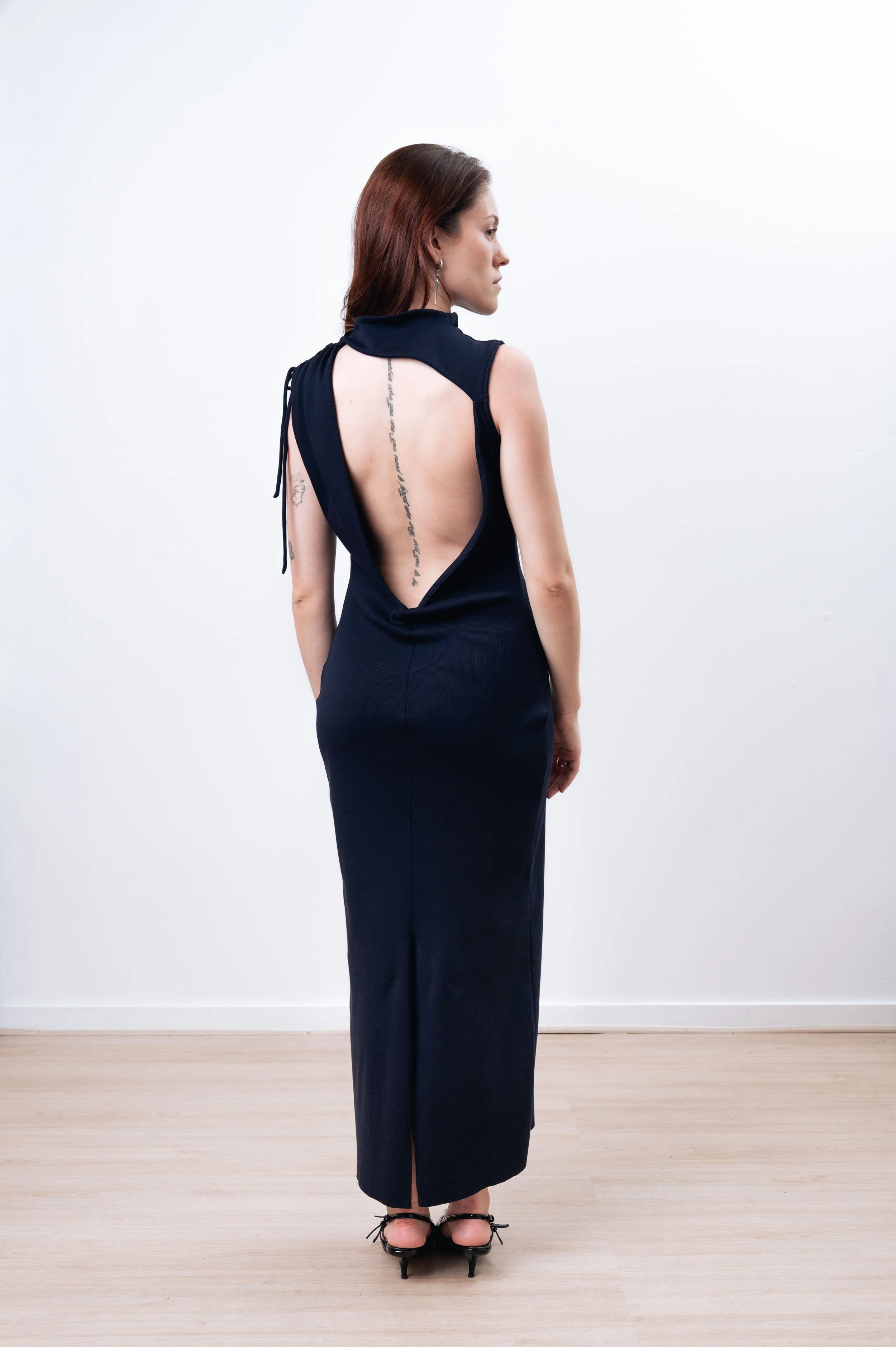 VETEMENT VIVANT NYX ROBE (2).jpg