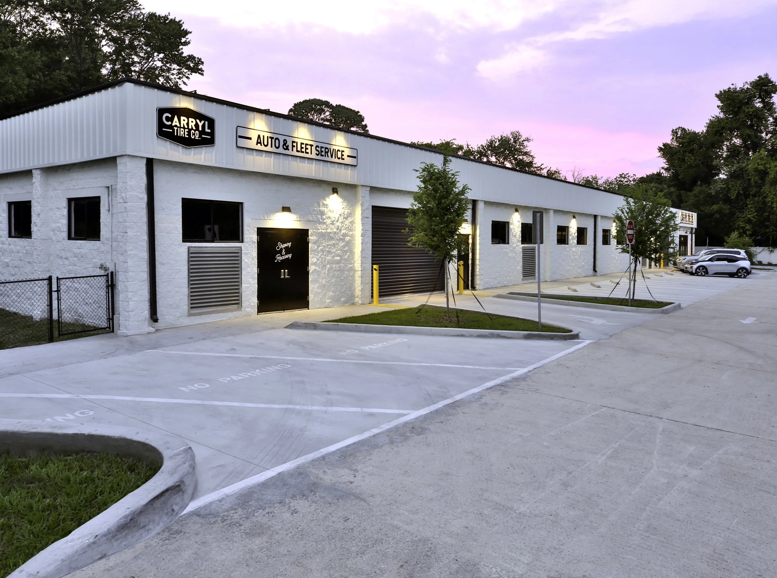 Carryl Tire