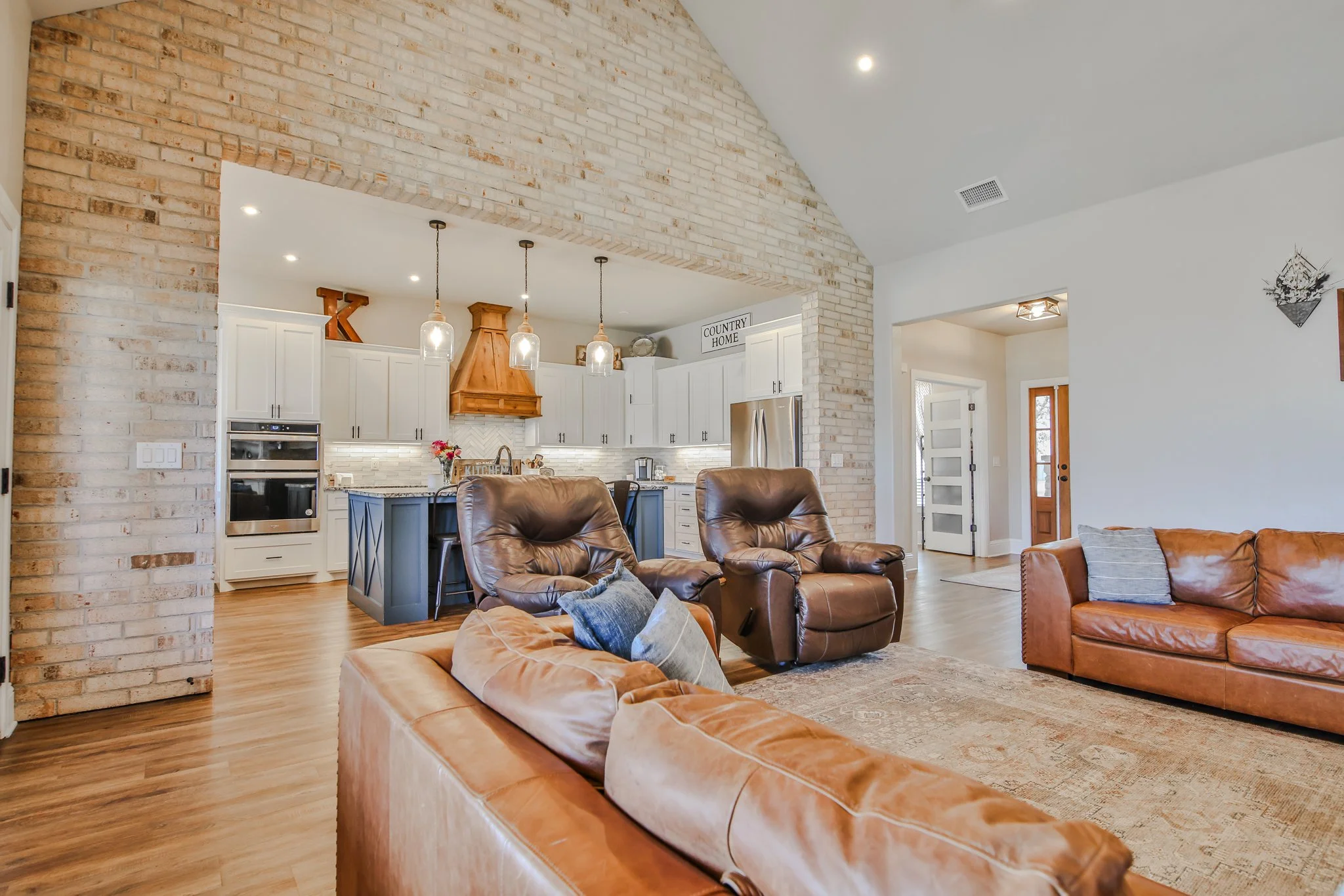 8918 CR 6875 HaleyDPhotography-12.jpg