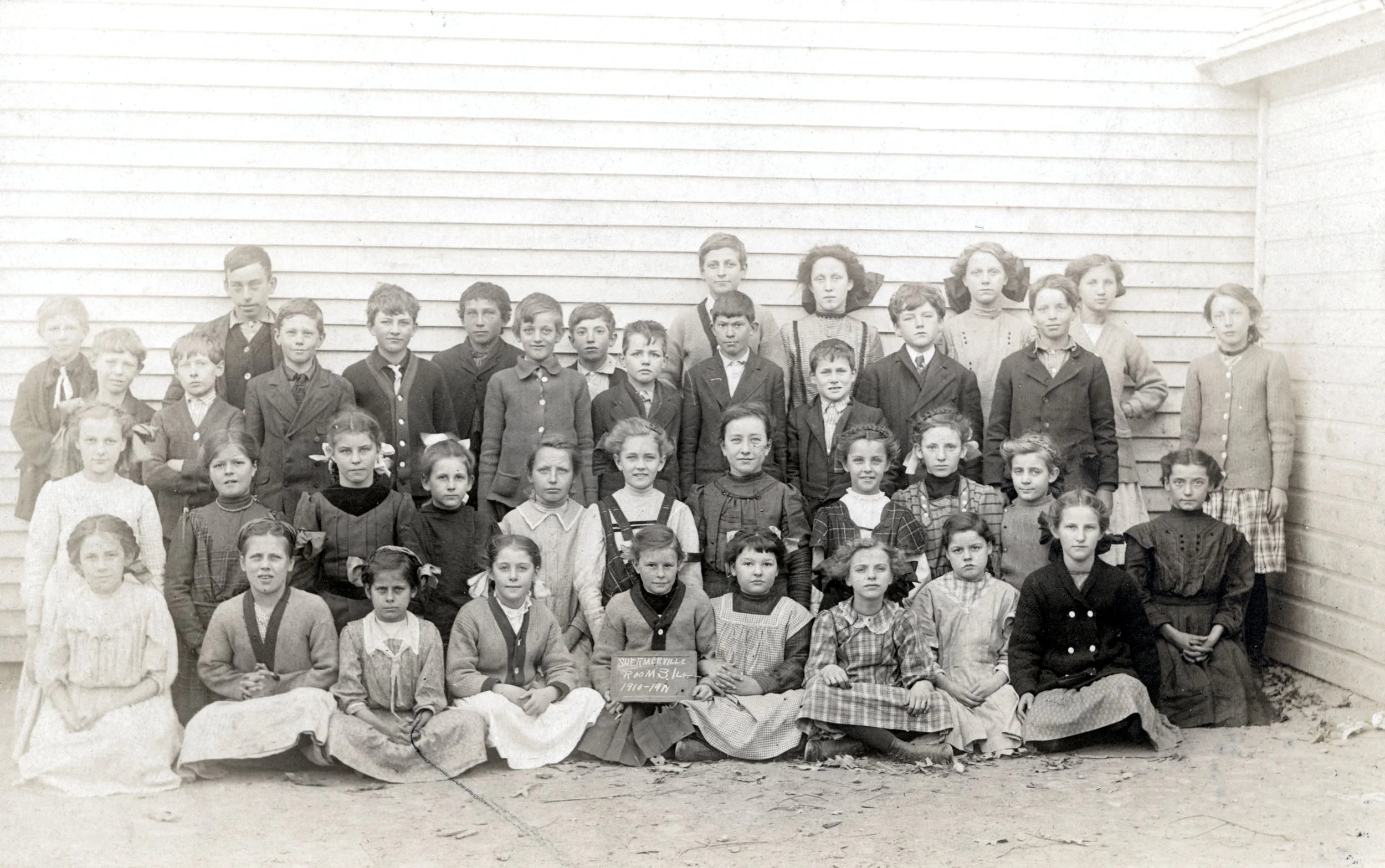 1910_shermerville school_class photo.jpg