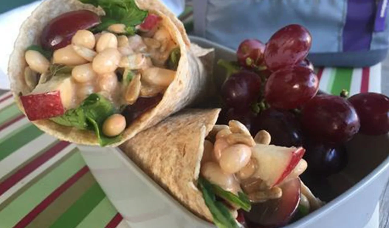 Ship Shape Apple &amp; Grape Wrap (October)