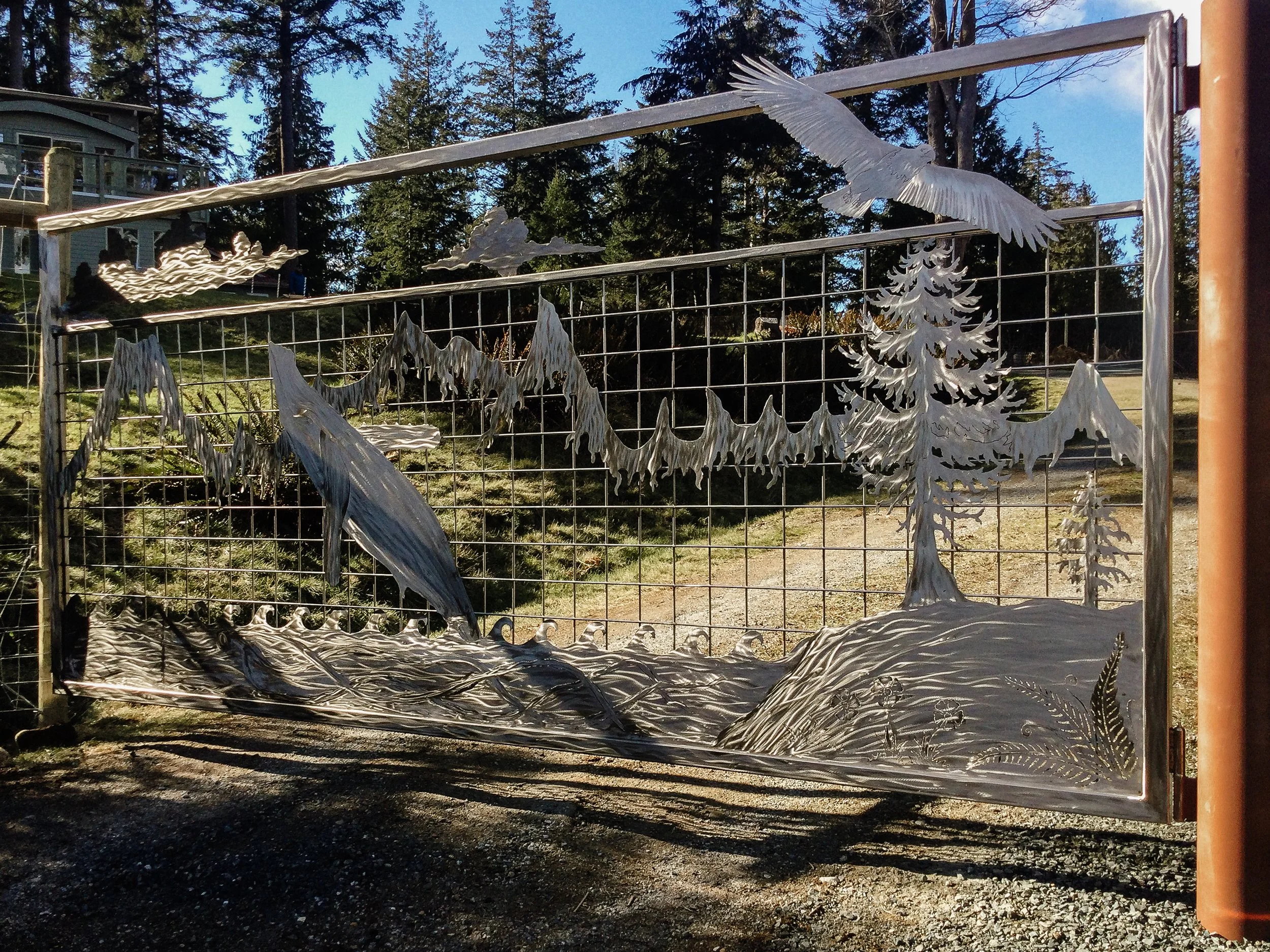 custom-driveway-gate-forged-iron-lethbridge.jpg