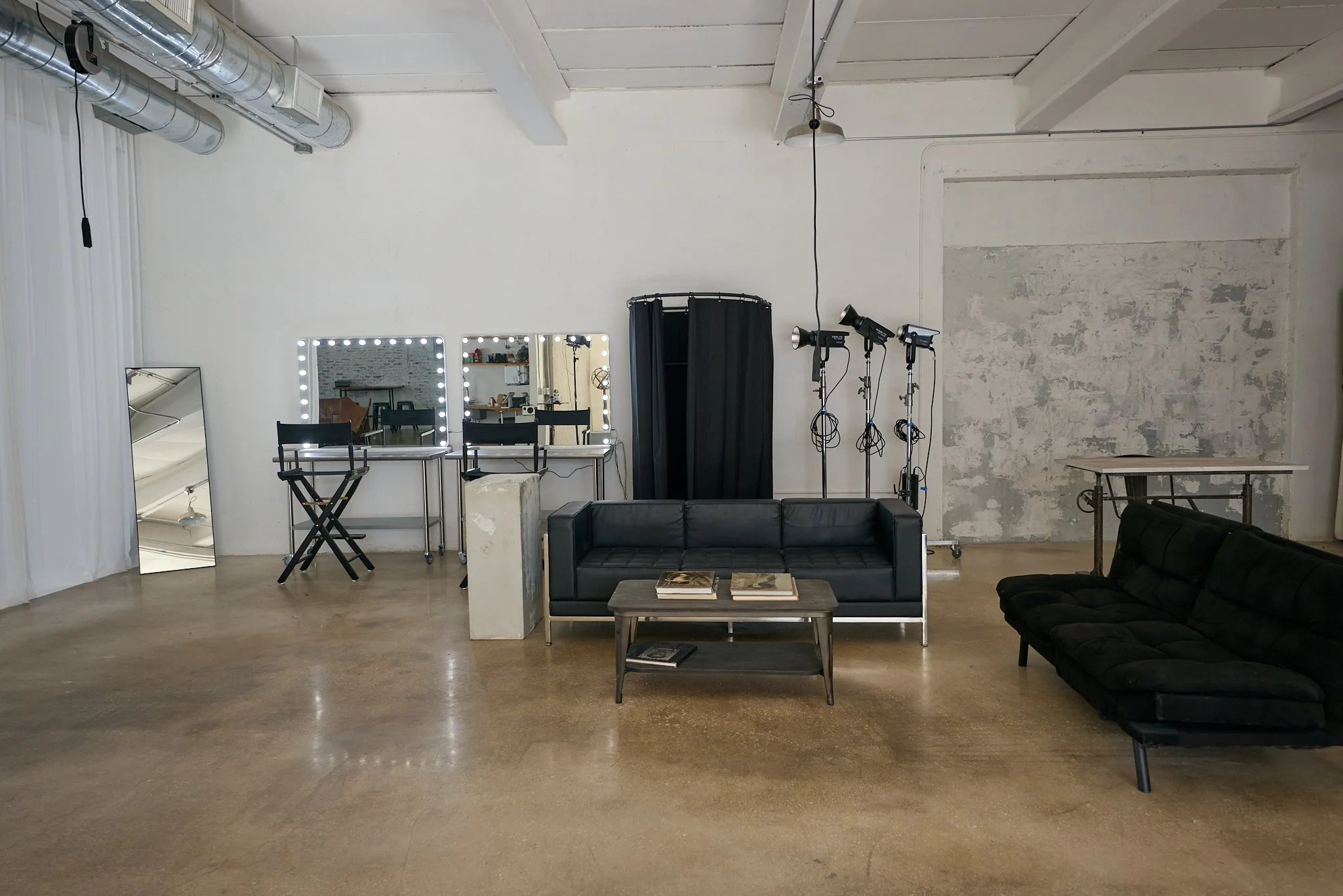 0E4A8055 low res.jpg