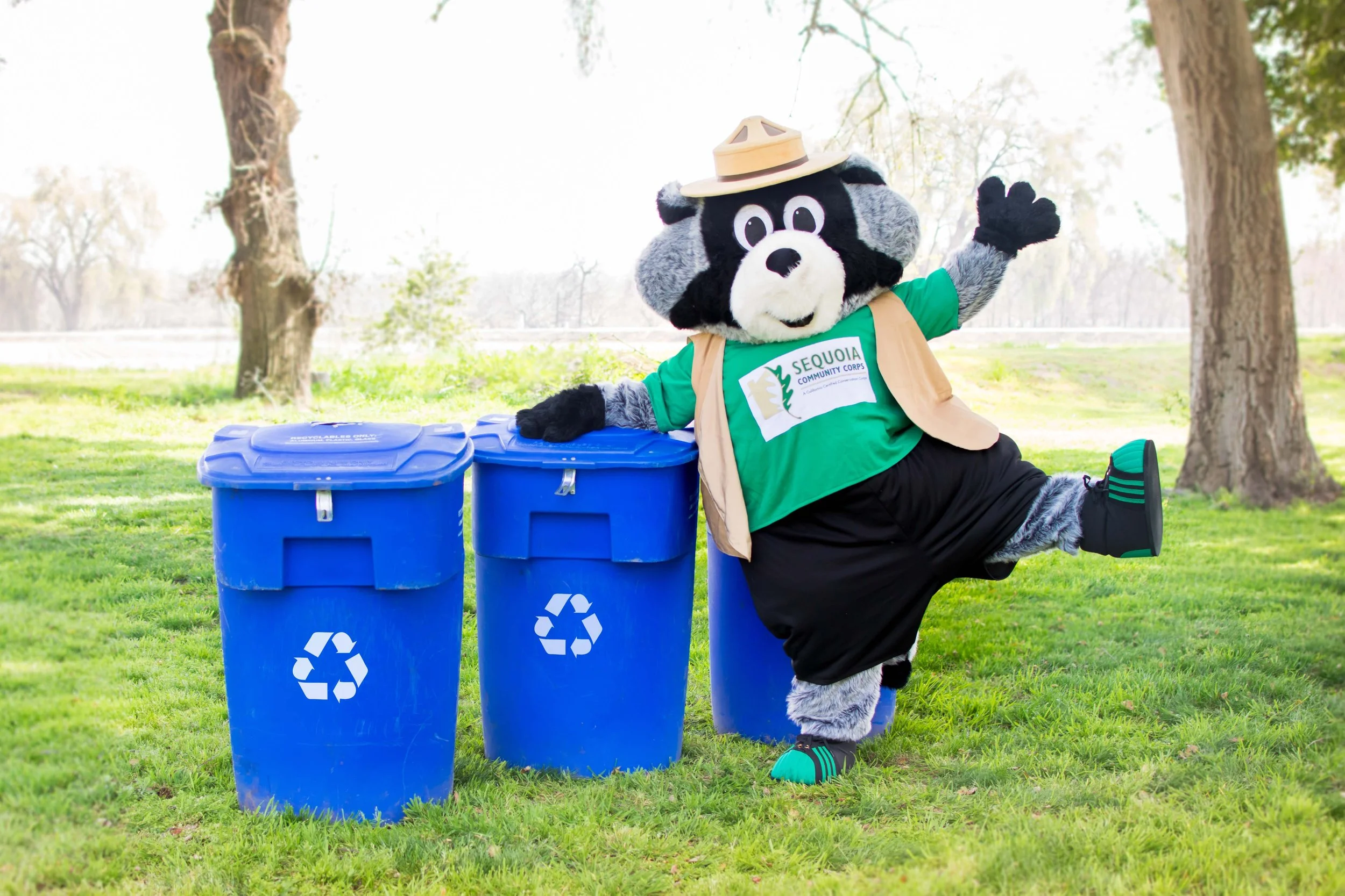 mascot supporting recycling