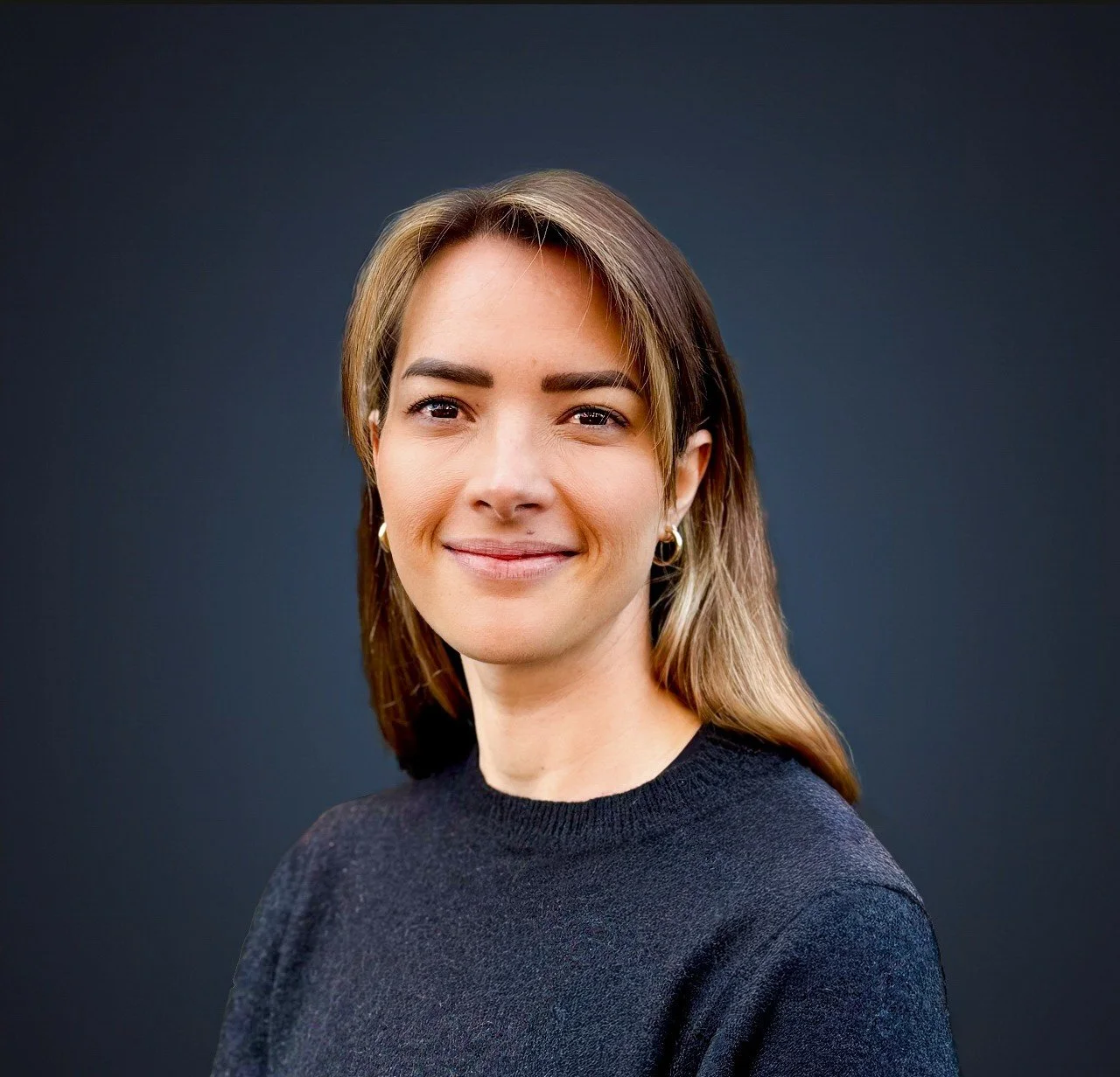 Portrait of Teri Goldstone, Senior Clinical Psychologist offering adult Autism assessments in Ireland.