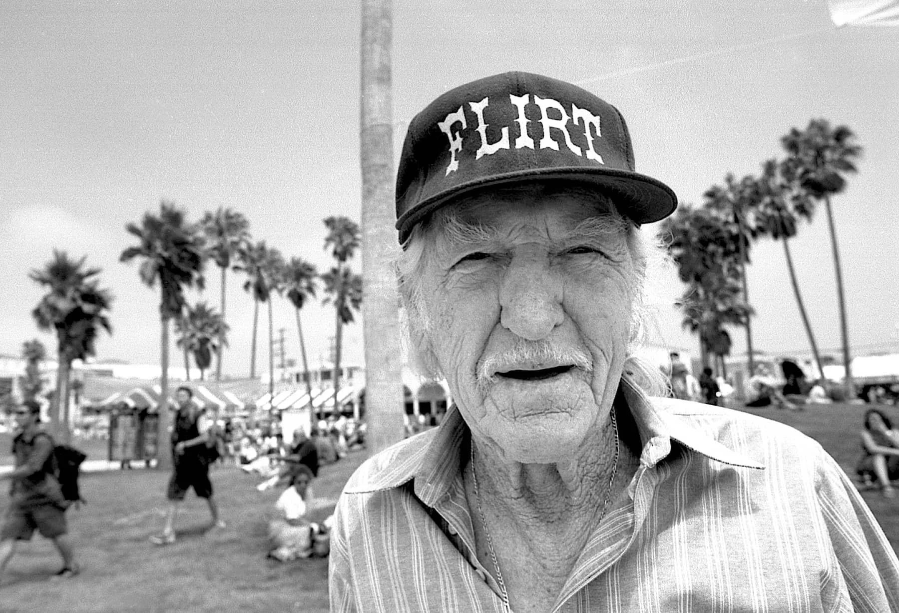 14_venice_beach_flirt.jpg