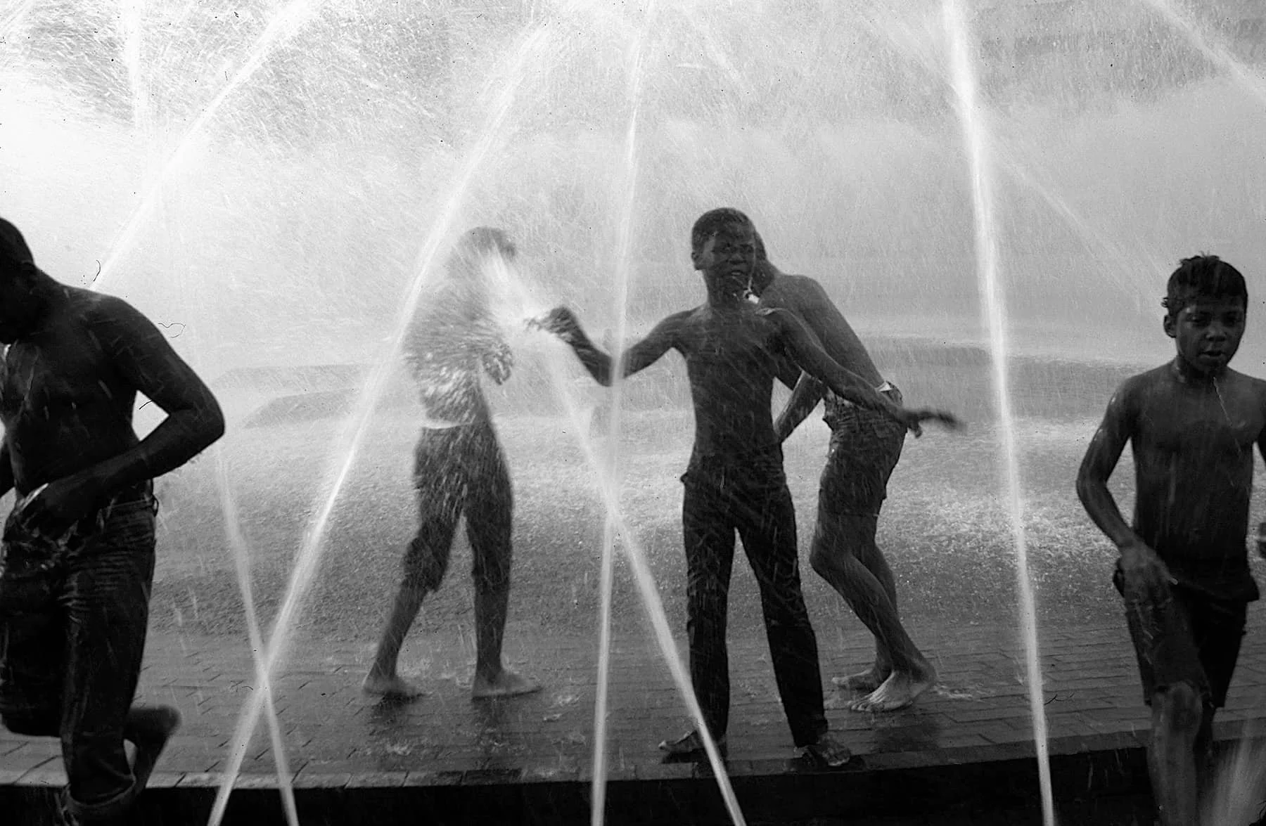 01_balboa_park_fountain.jpg