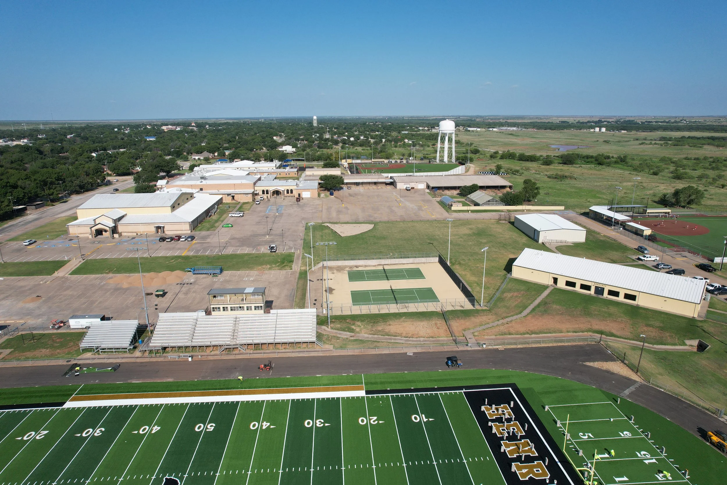 Henrietta ISD school construction program management oversight