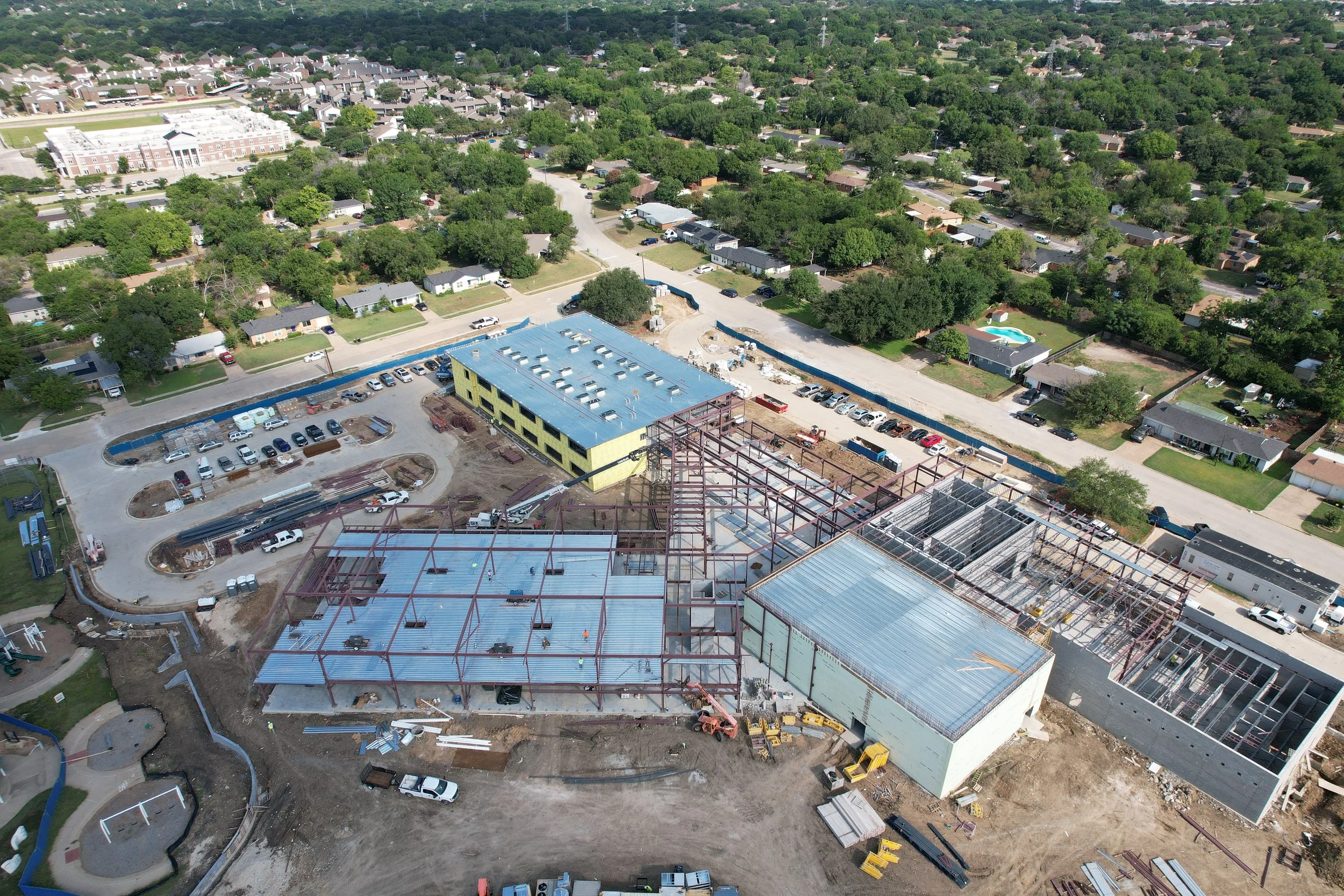 Exterior construction progress of Mullendore Elementary replacement school in Birdville ISD.